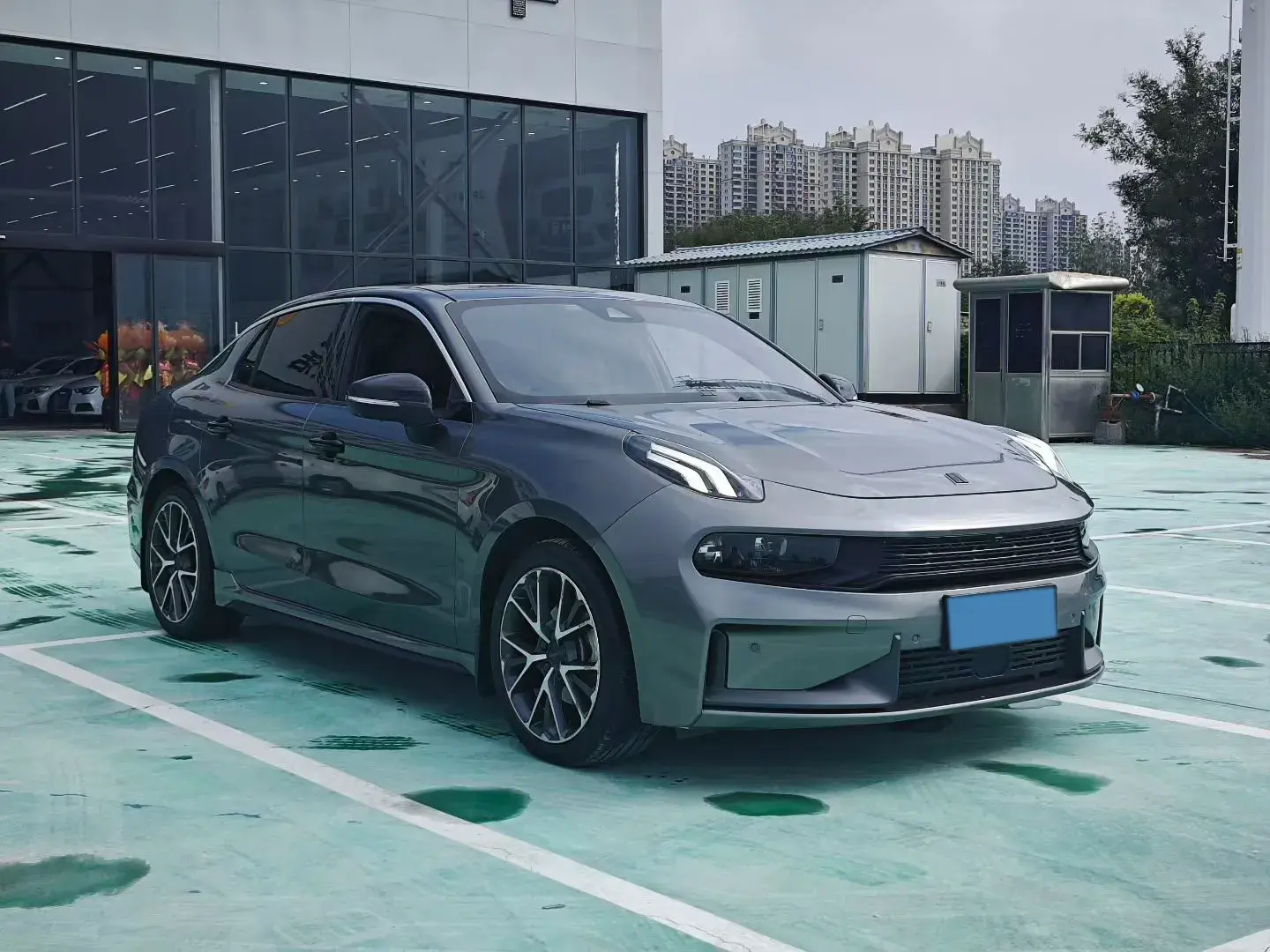 2021 LYNK&CO 03 thumbnail 3