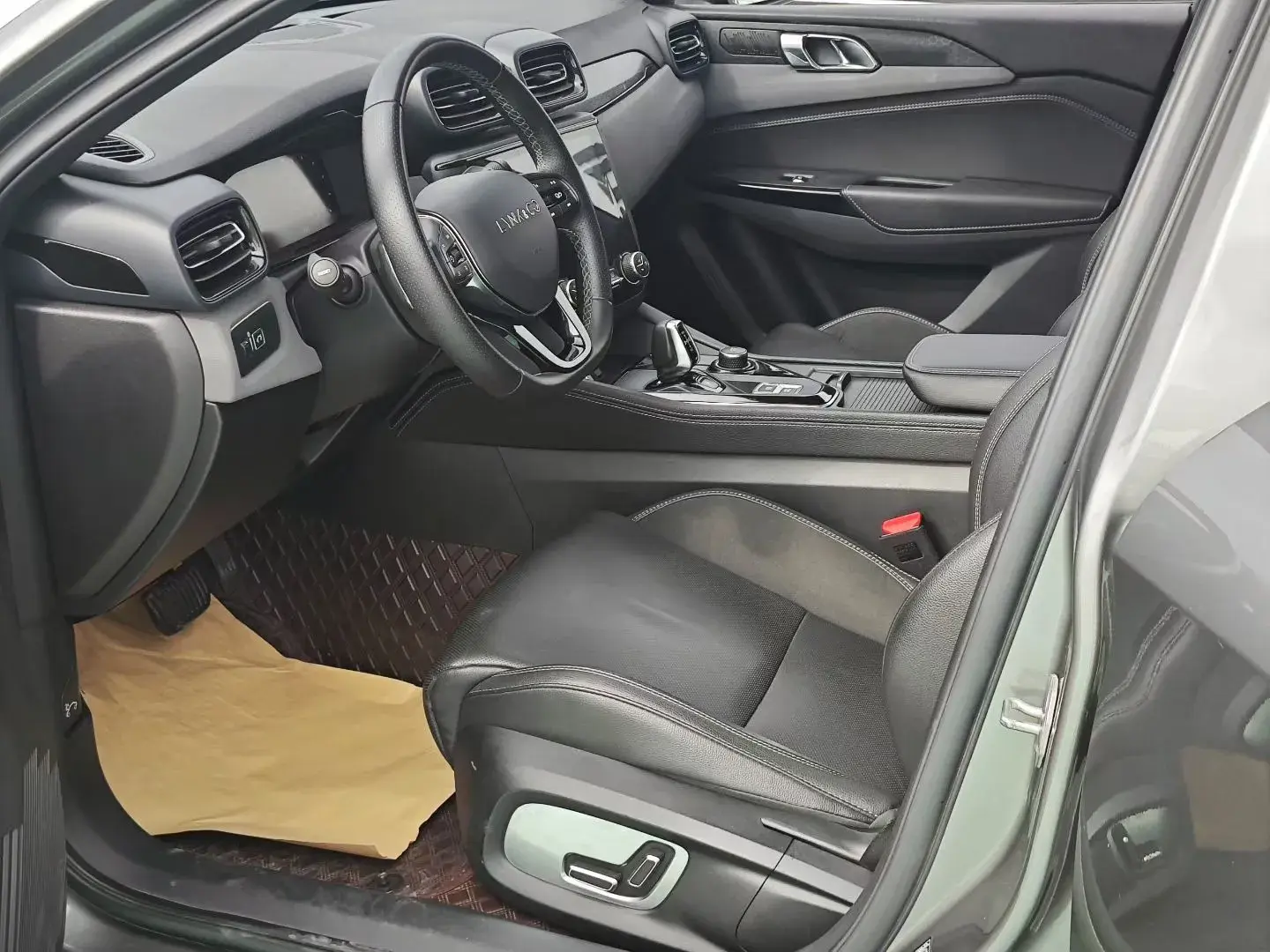 2021 LYNK&CO 03 thumbnail 4