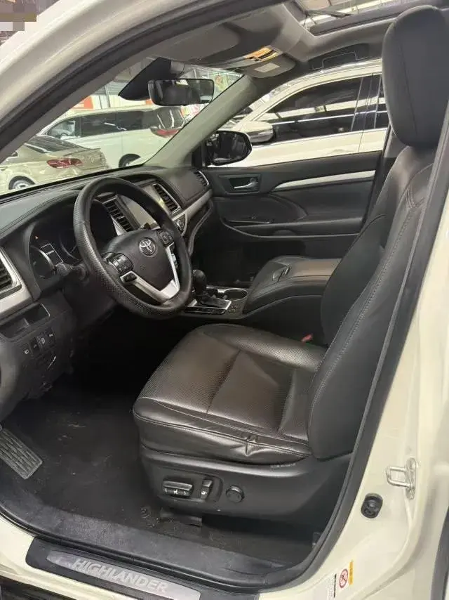 2018 TOYOTA HIGHLANDER thumbnail 2