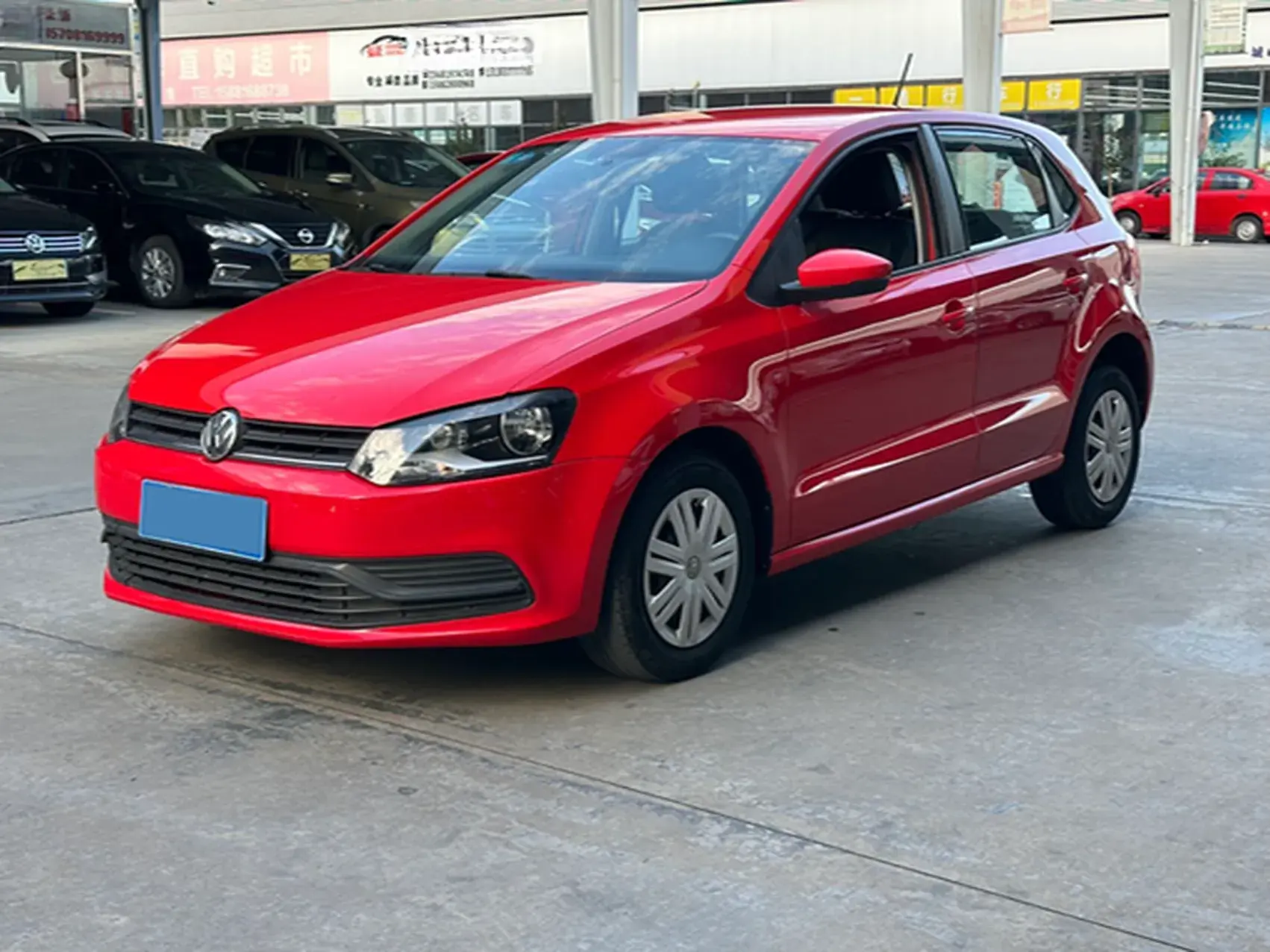 2018 VOLKSWAGEN POLO view 1