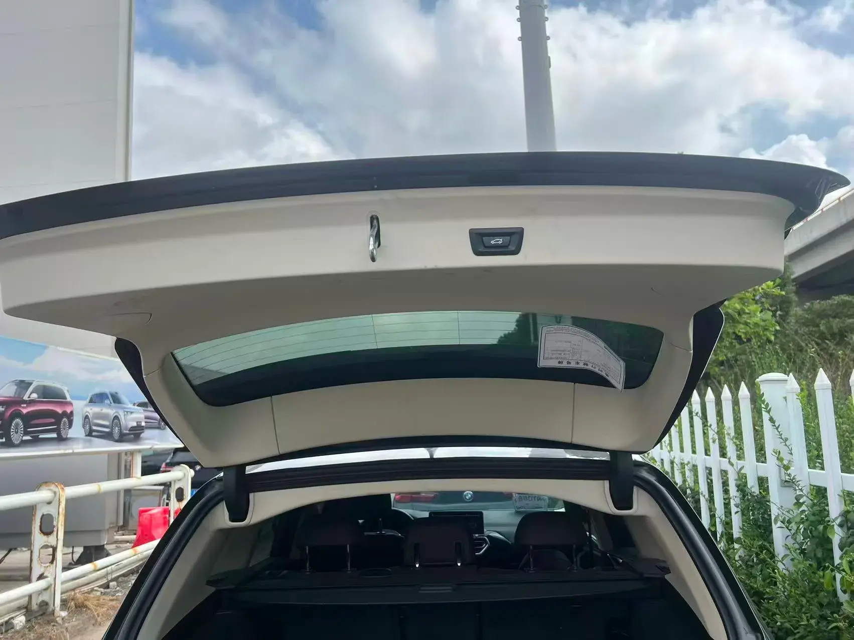 2022 BMW X3 thumbnail 4