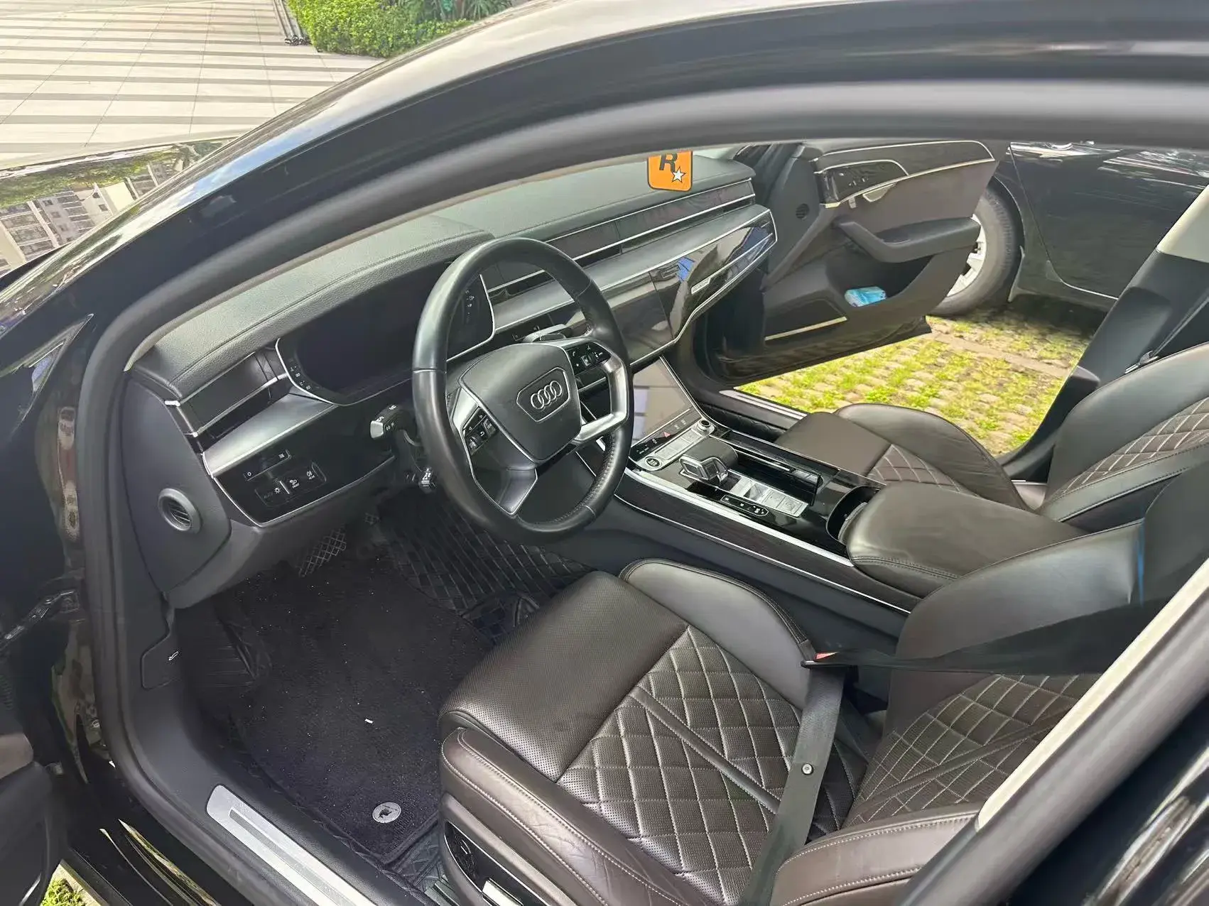 2021 AUDI A8 thumbnail 4