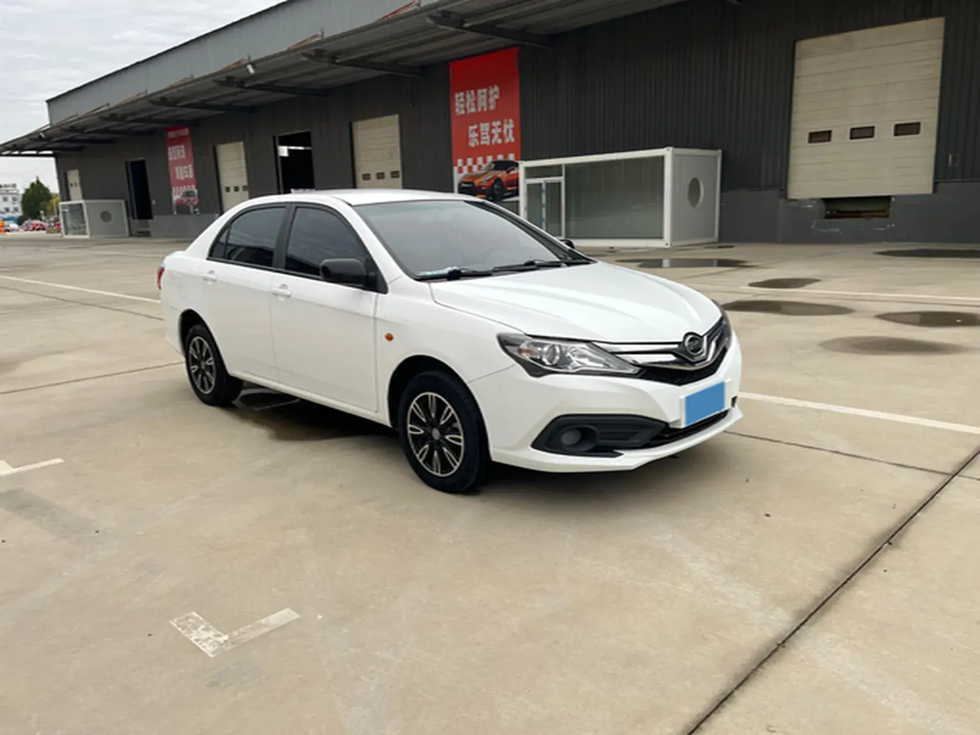 2020 BYD F3 thumbnail 3