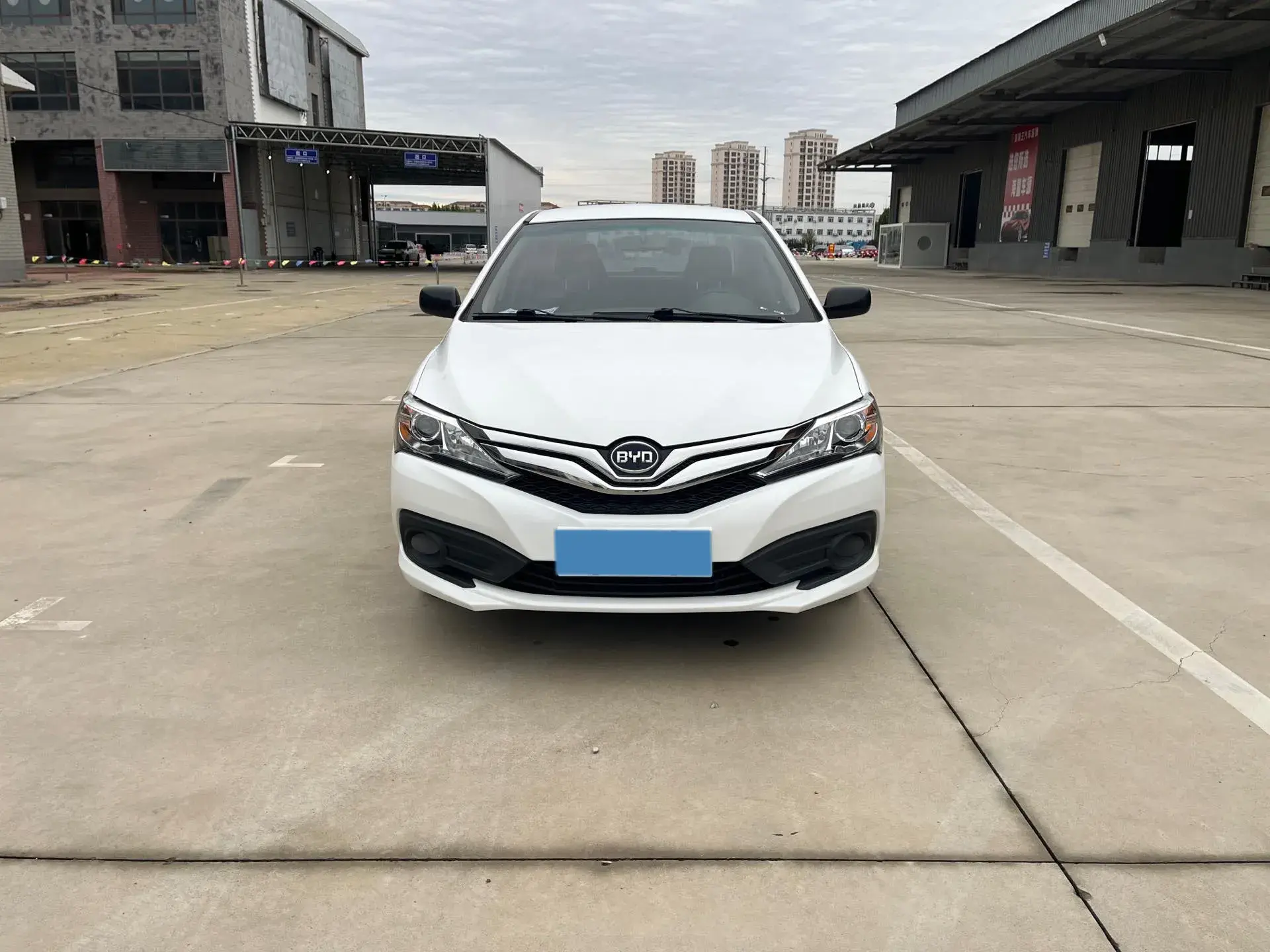 2020 BYD F3 thumbnail 2