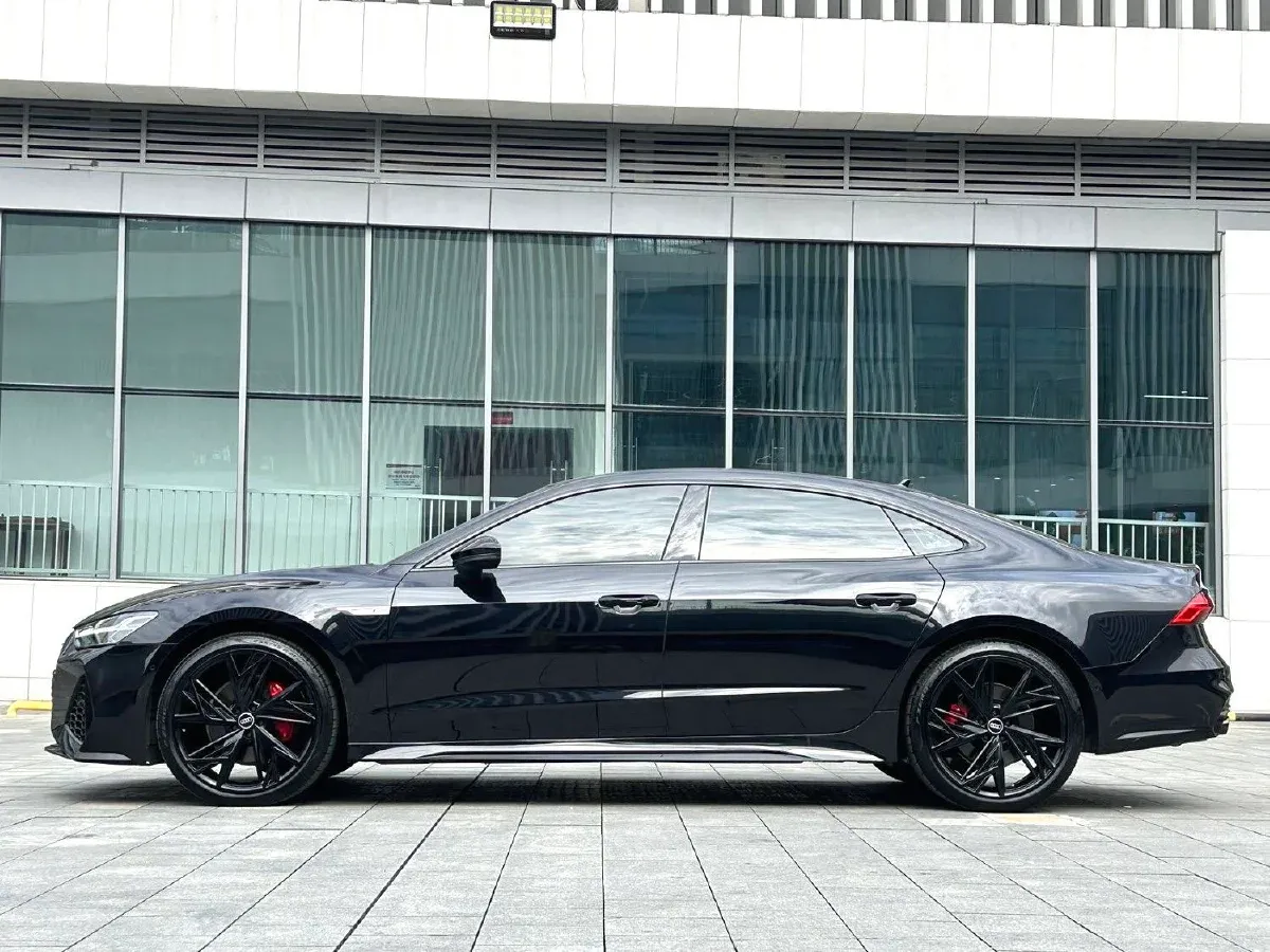 2024 Audi A7L 3.0T 340HP V6 7DCT,autocango,china used car exporter,china ev exporter,chinese used car exporter,chinese used ev exporter