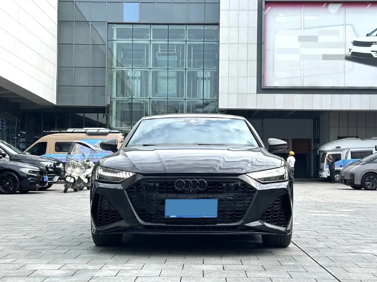 2024 Audi A7L 3.0T 340HP V6 7DCT,autocango,china used car exporter,china ev exporter,chinese used car exporter,chinese used ev exporter