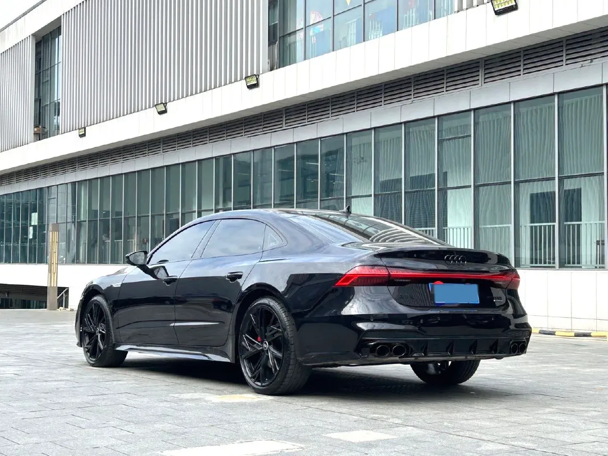 2024 Audi A7L 3.0T 340HP V6 7DCT,autocango,china used car exporter,china ev exporter,chinese used car exporter,chinese used ev exporter