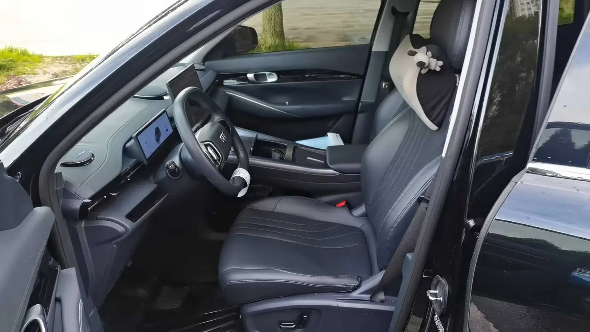 2024 GEELY GALAXY thumbnail 4