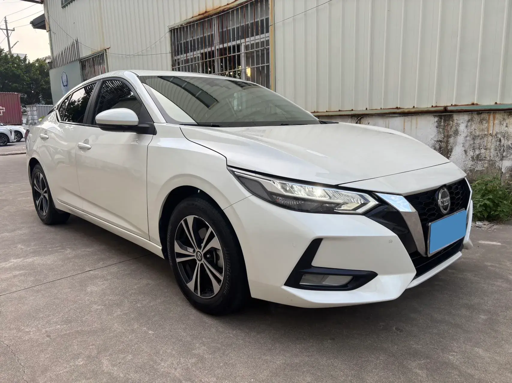 2022 NISSAN SYLPHY thumbnail 3