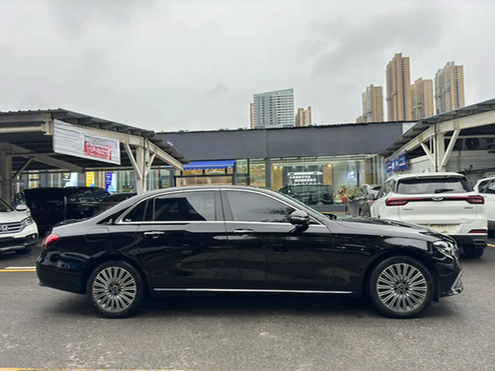 2023 MERCEDES-BENZ E thumbnail 3