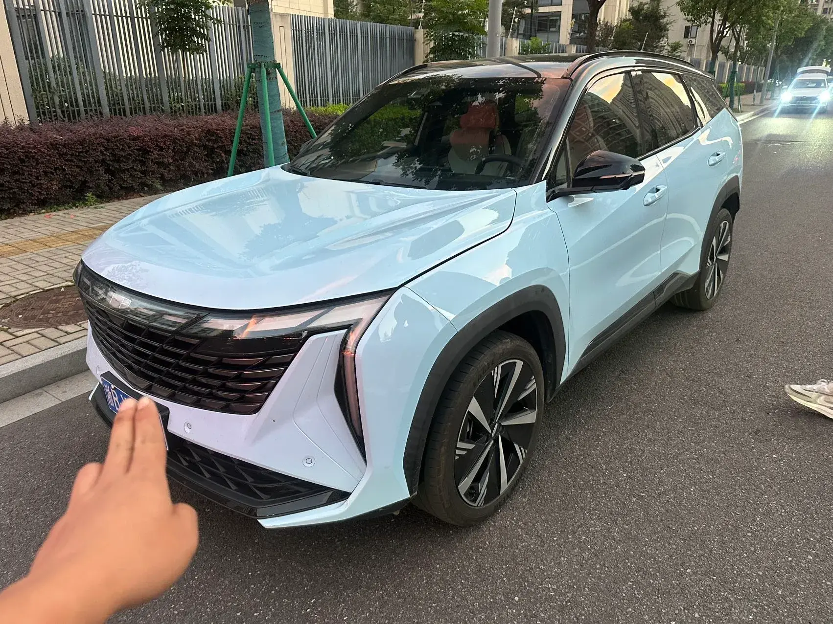 2023 GEELY STARRAY view 1