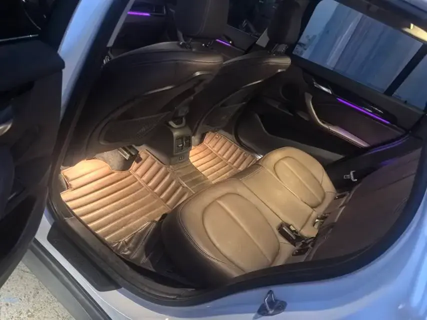 2020 BMW X1 thumbnail 4