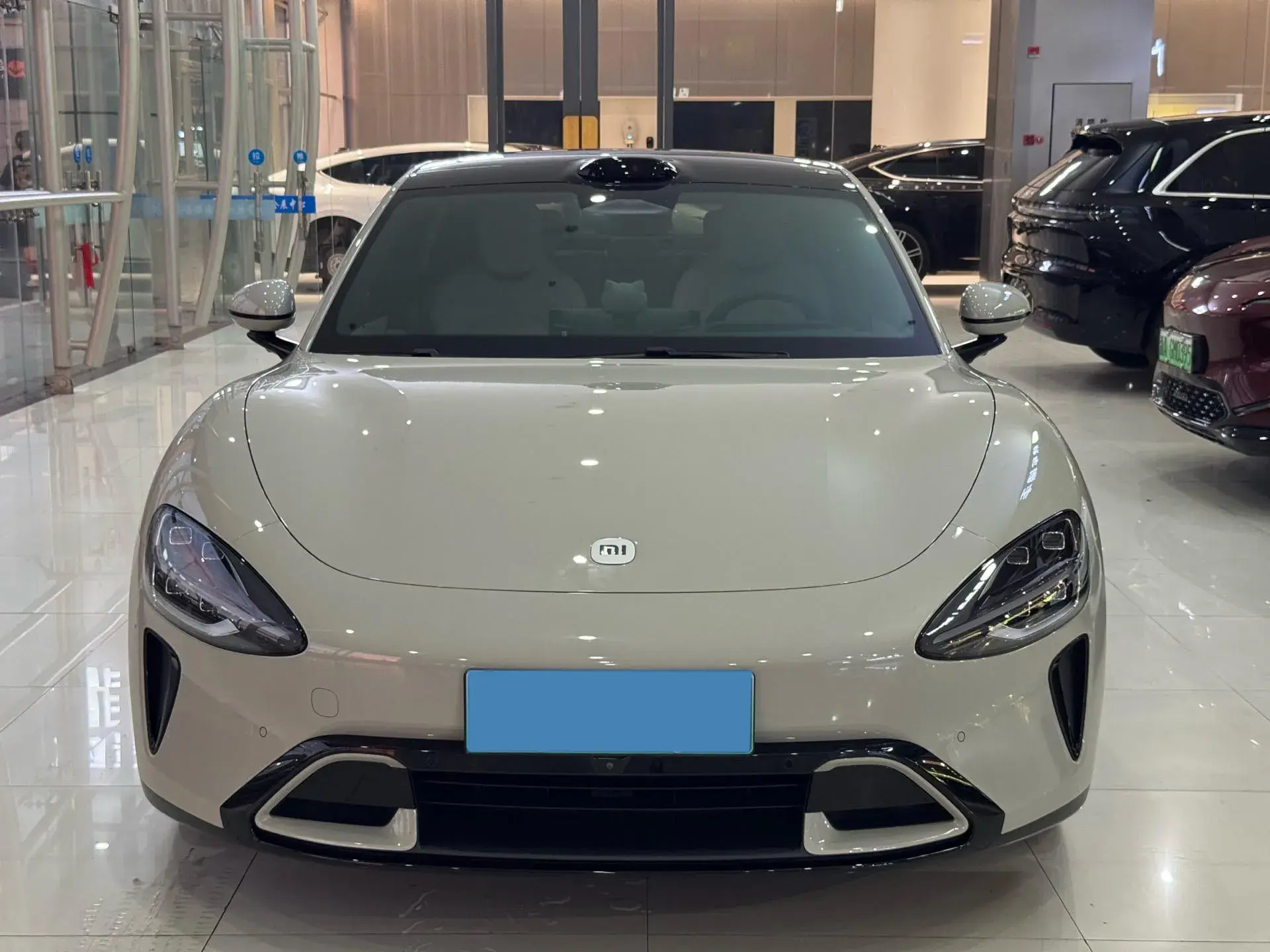 2024 MI SU7 thumbnail 2