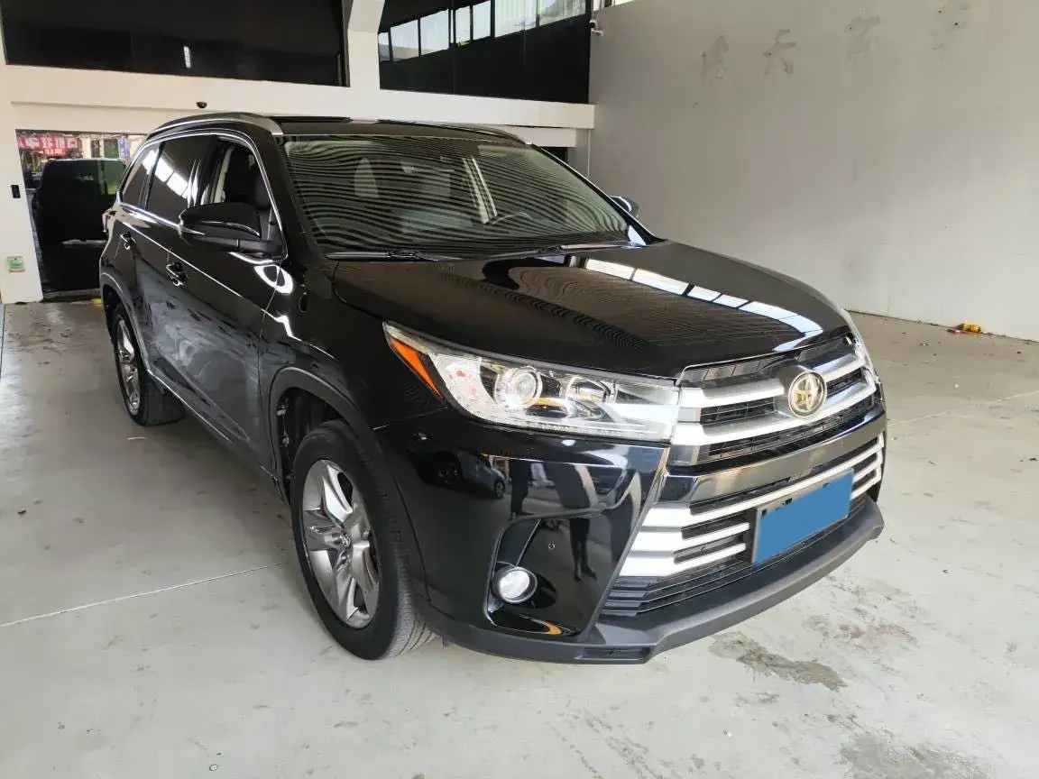 2018 TOYOTA HIGHLANDER thumbnail 4