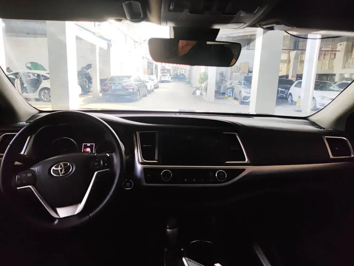 2018 TOYOTA HIGHLANDER thumbnail 3