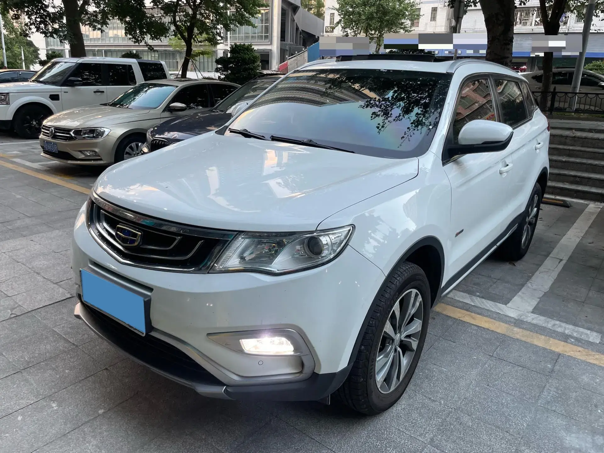 2016 GEELY AZKARRA view 1