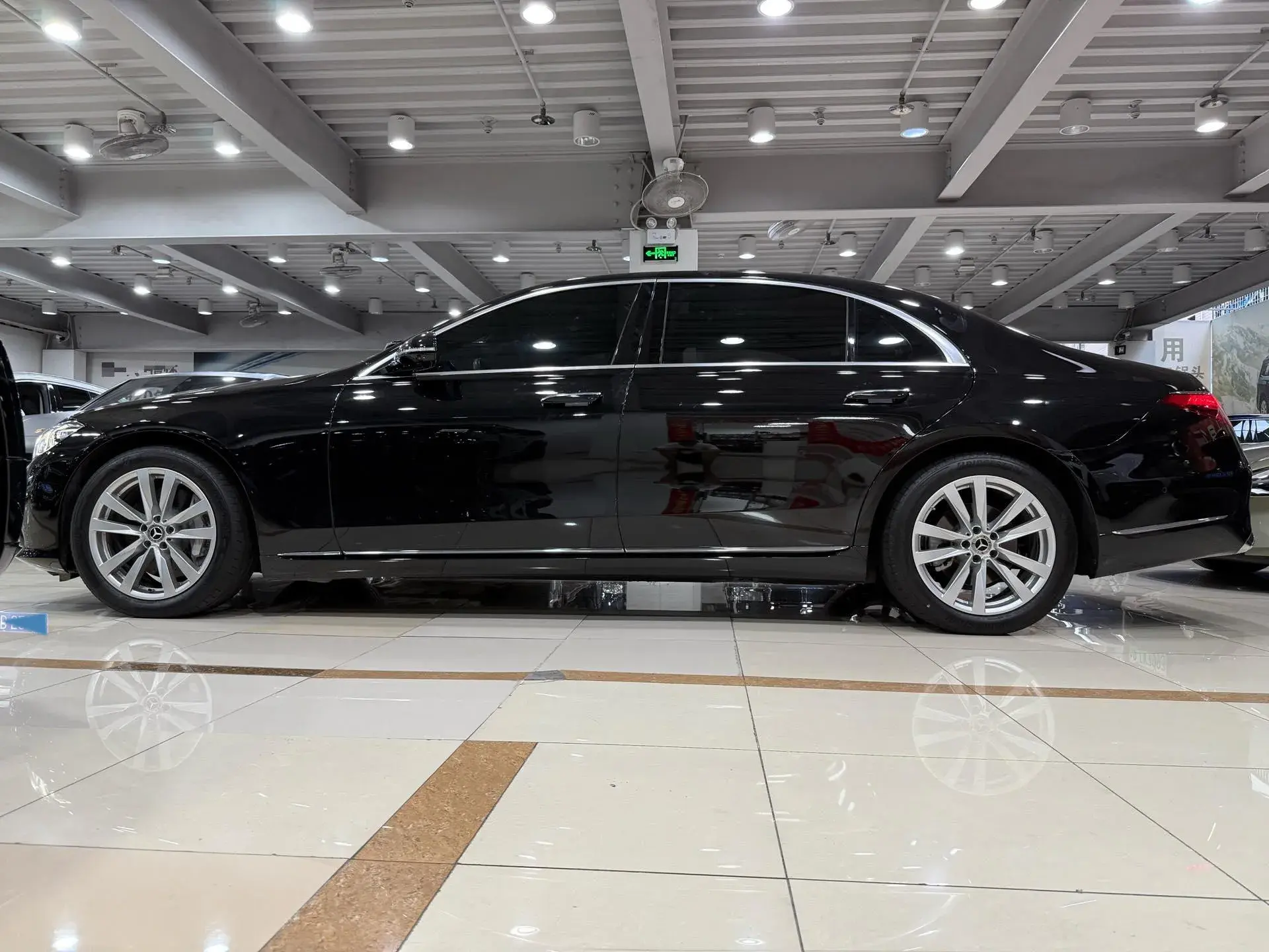 2023 MERCEDES-BENZ S thumbnail 4