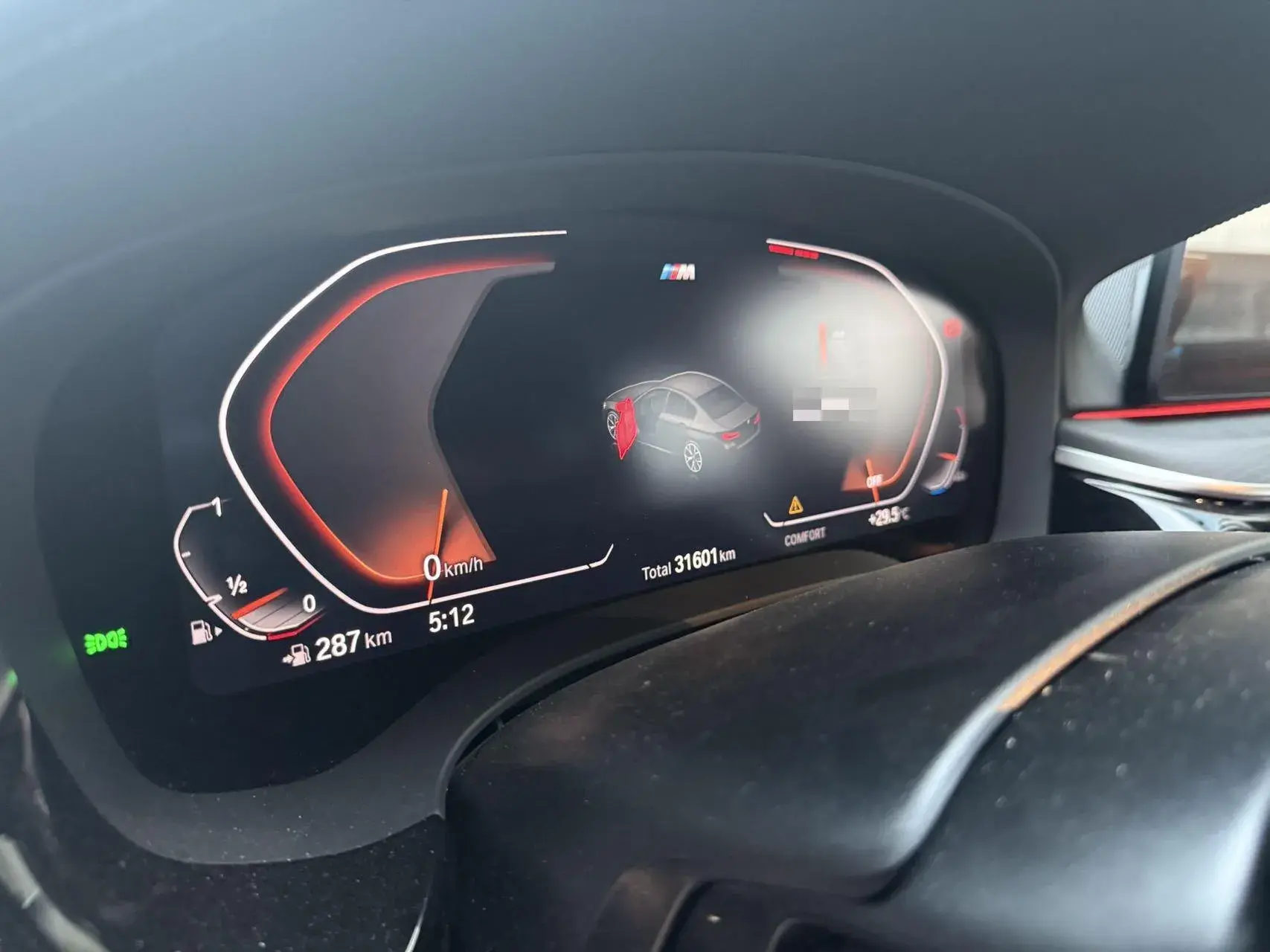 2022 BMW 5 thumbnail 3