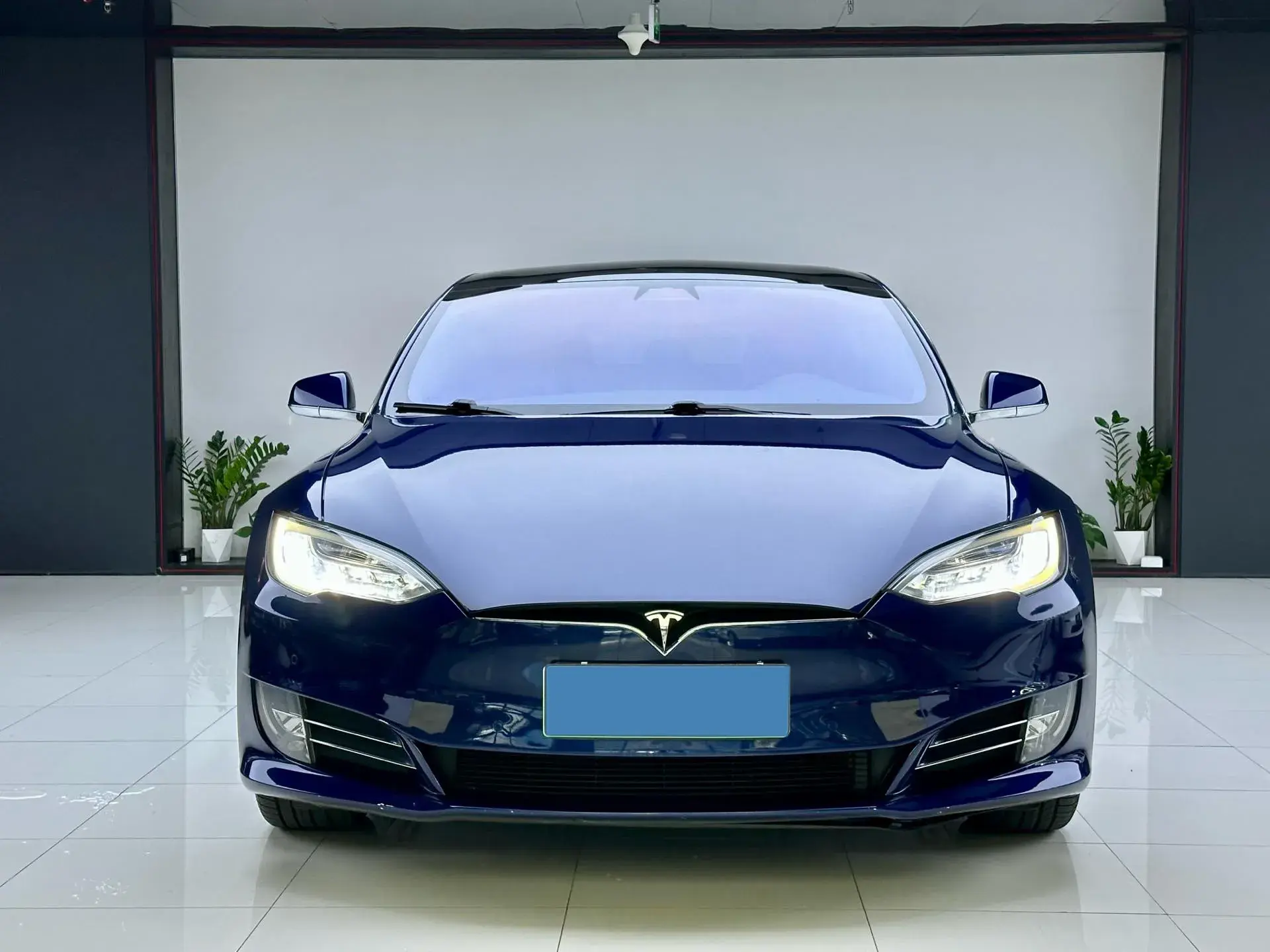 2017 TESLA MODEL thumbnail 3