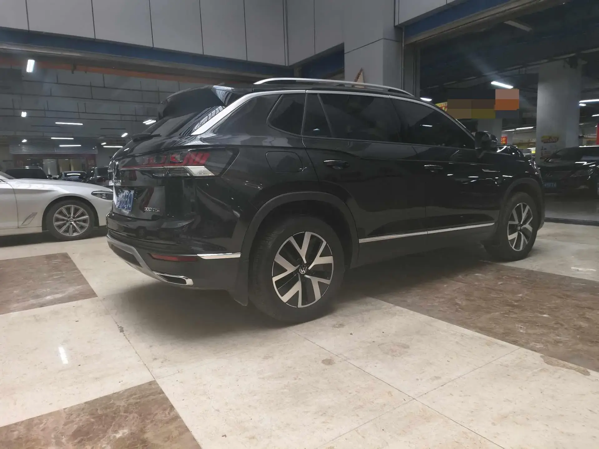 2024 VOLKSWAGEN TAYRON thumbnail 4