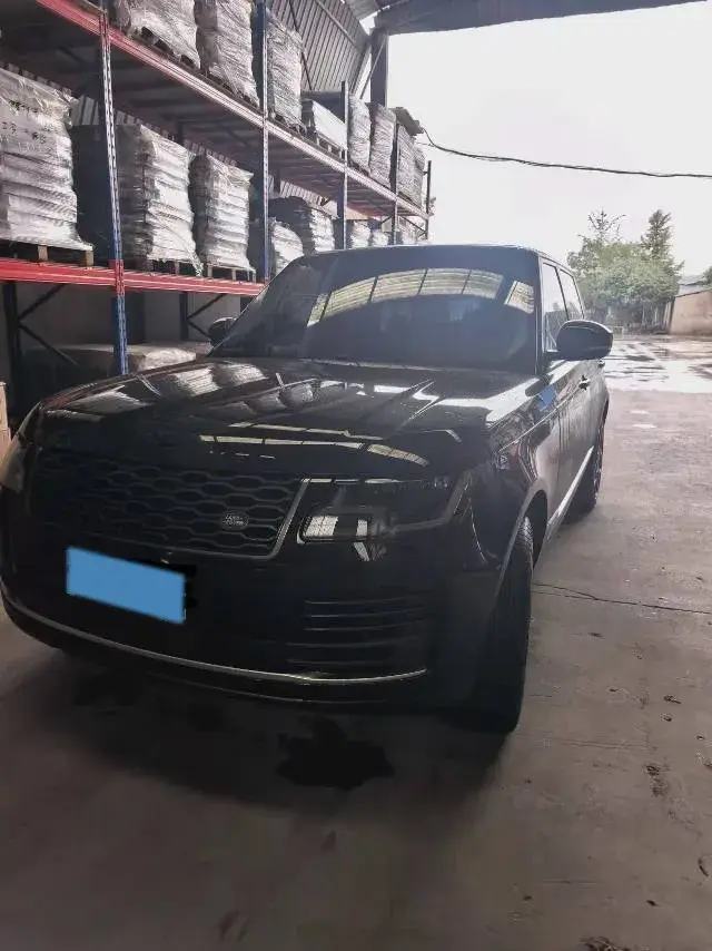 2021 LAND ROVER view 1