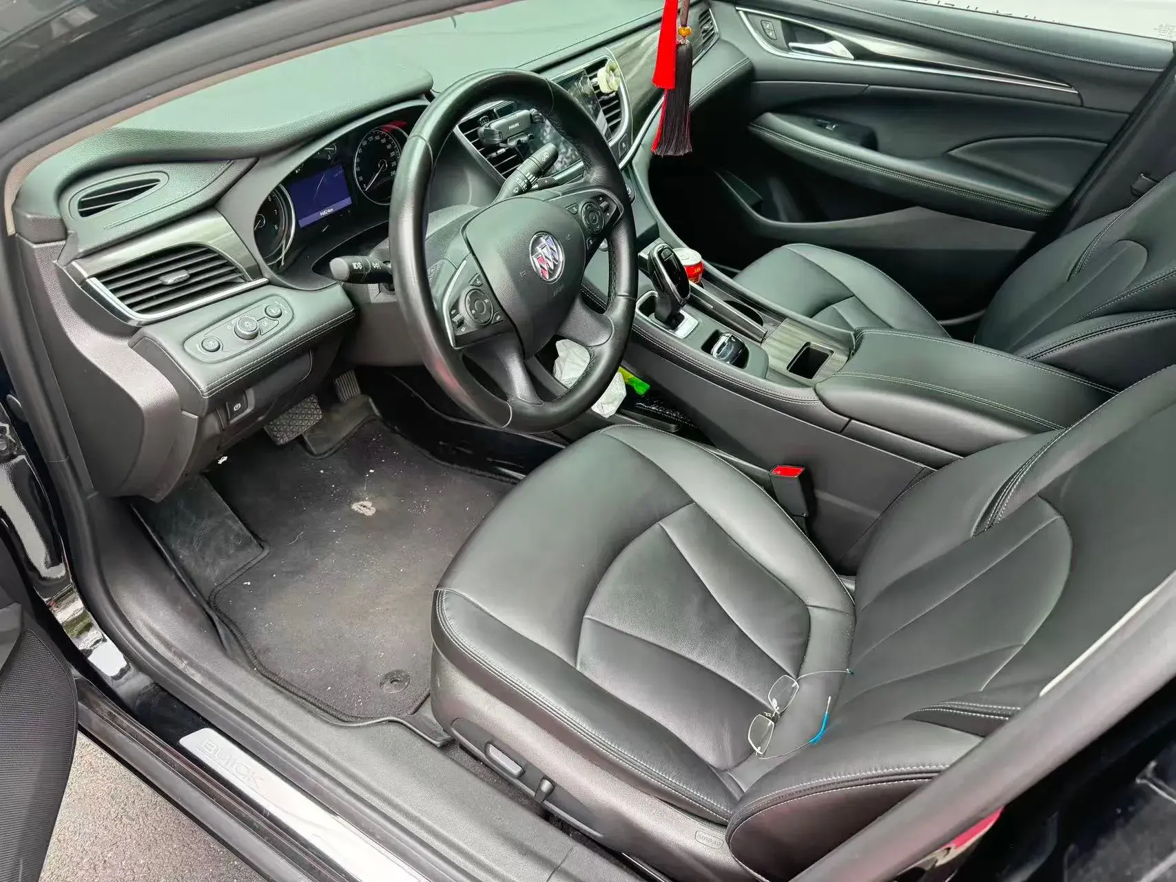 2021 BUICK LARCOSSE thumbnail 2