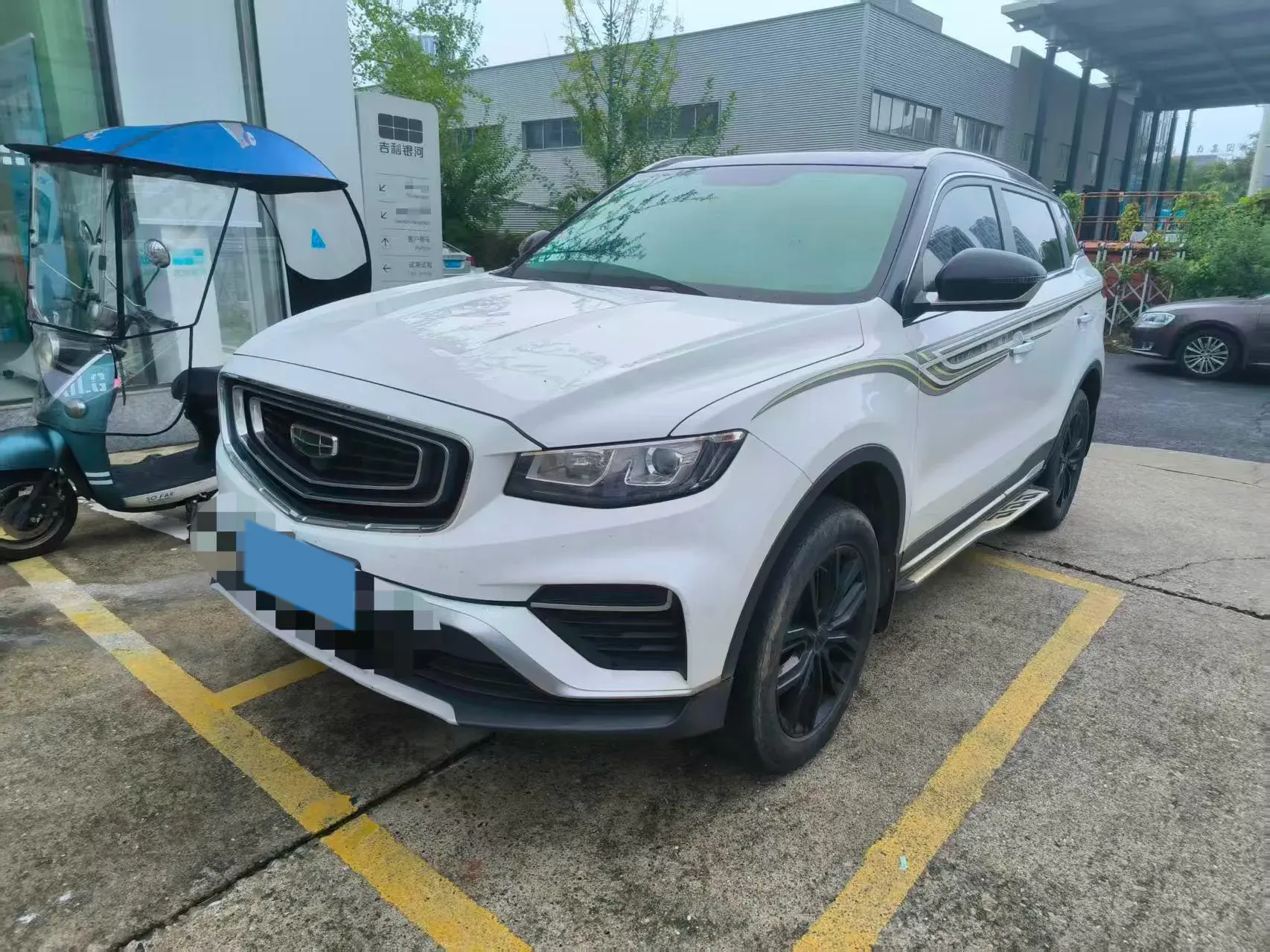 2020 GEELY AZKARRA view 1