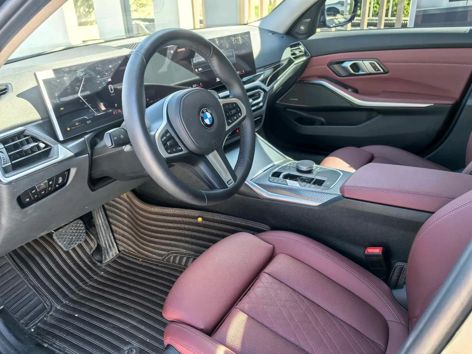 2023 BMW 3 thumbnail 4