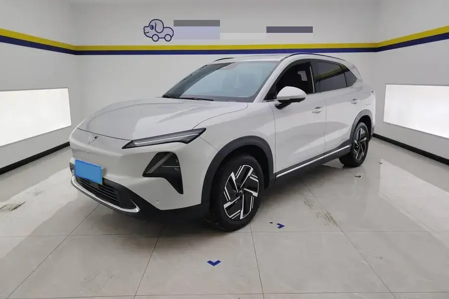 2024 WuLing XingGuangS 1.5L 106HP L4 E-CVT PHEV 20.5KWH