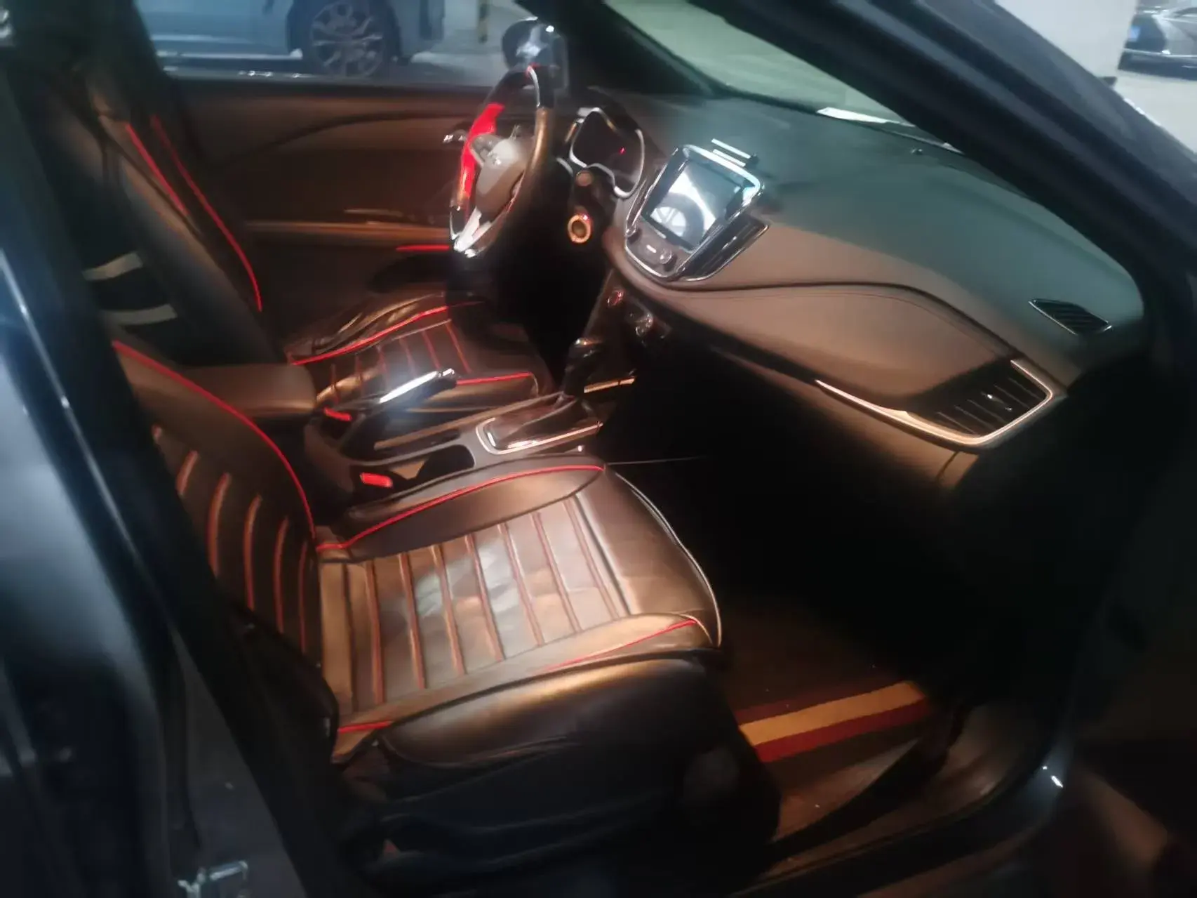 2019 CHEVROLET MONZA thumbnail 4