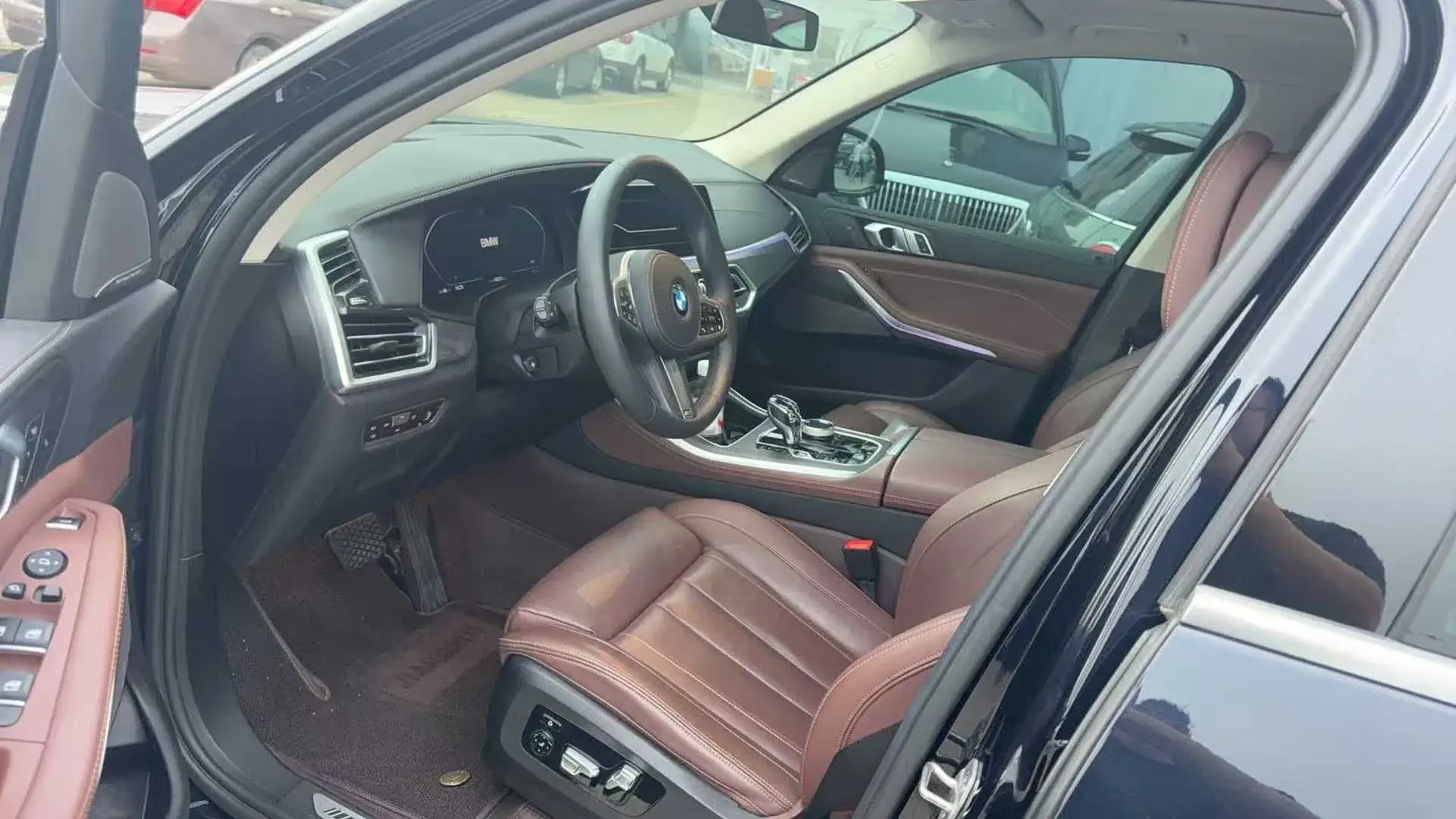 2021 BMW X5 thumbnail 3