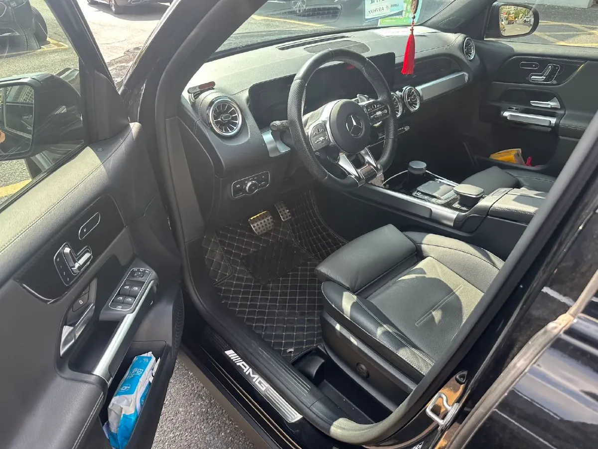 2023 Mercedes-Benz GLB AMG 2.0T 306HP L4 8DCT,autocango,china used car exporter,china ev exporter,chinese used car exporter,chinese used ev exporter