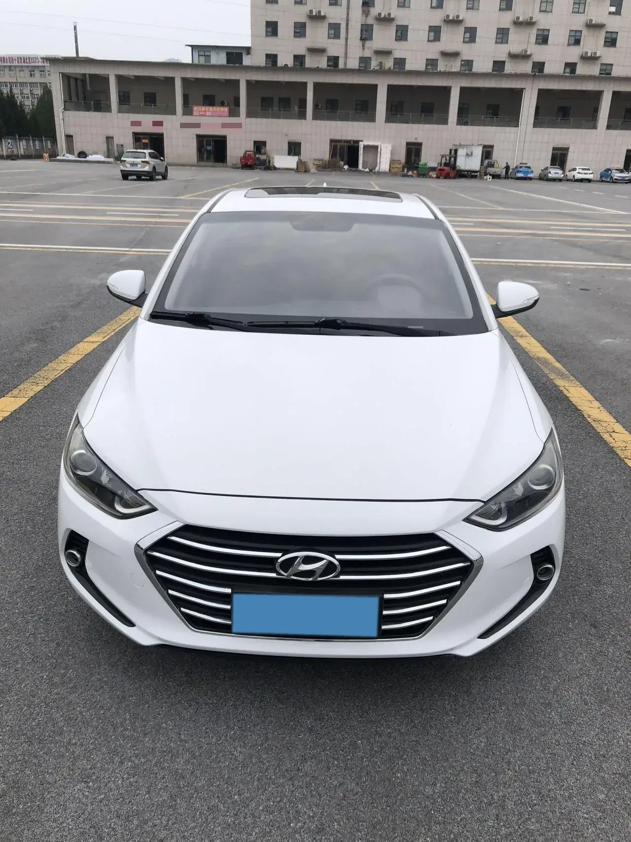 2016 HYUNDAI ELANTRA thumbnail 2