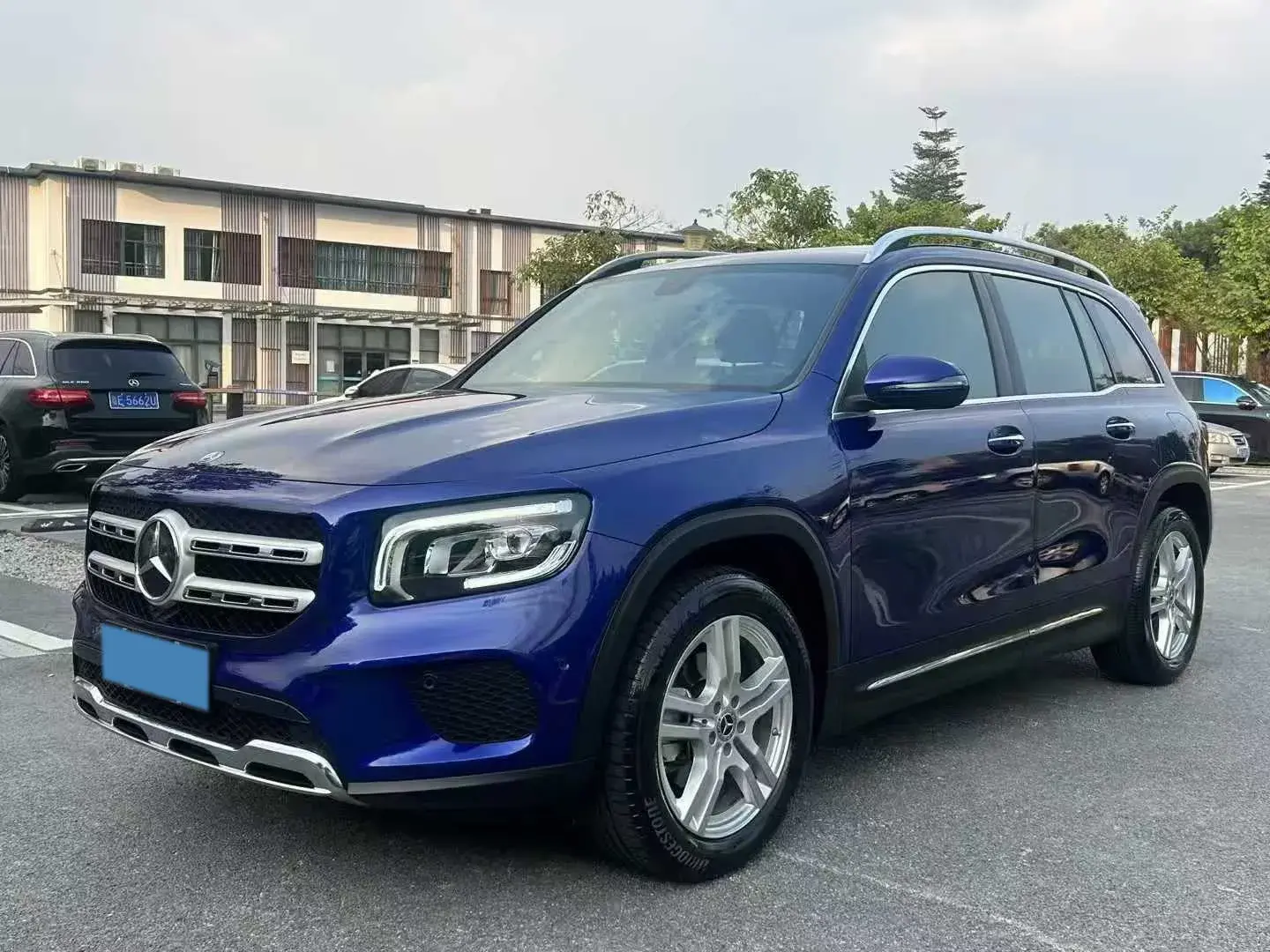 2020 MERCEDES-BENZ GLB view 1