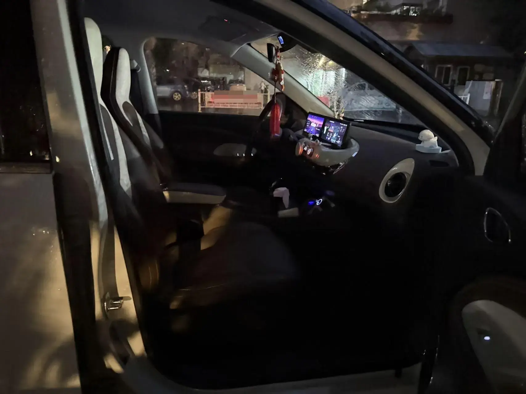 2023 WULING BINGUO thumbnail 4