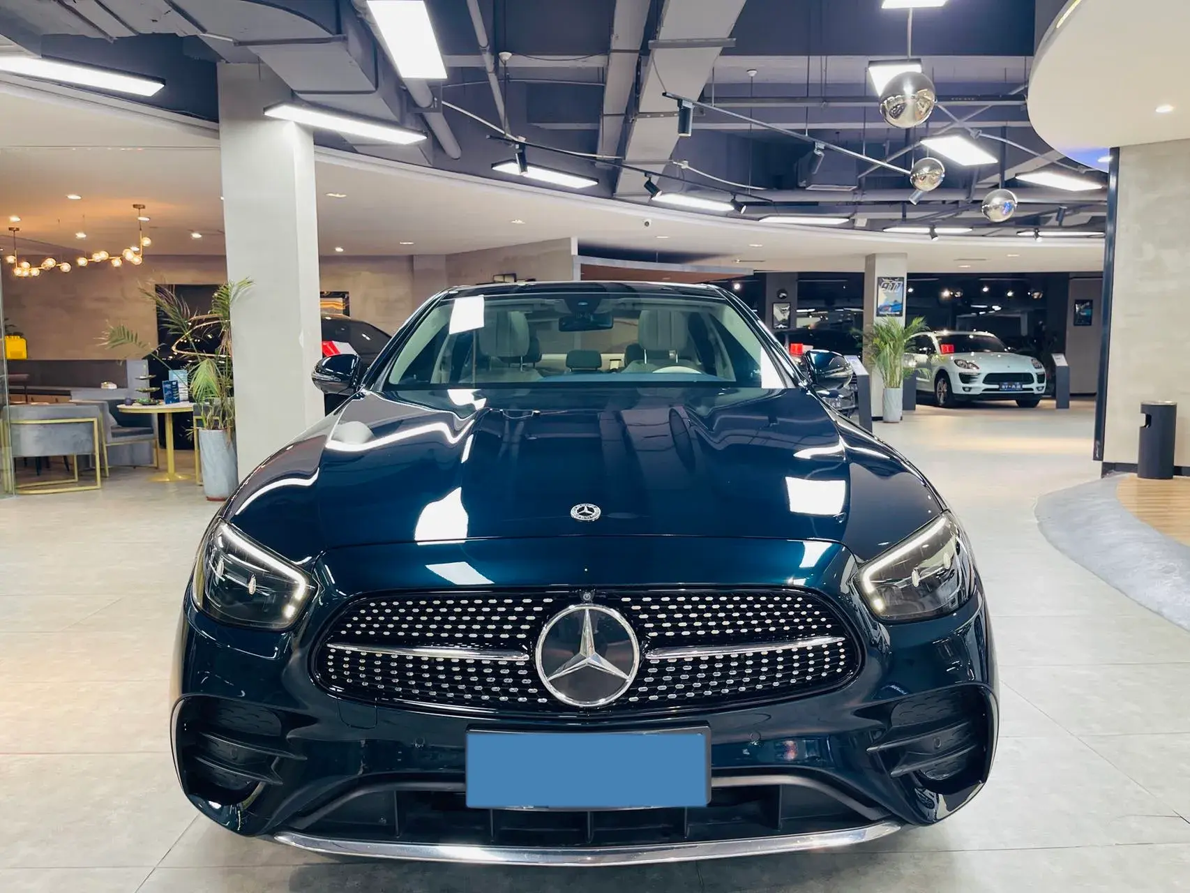 2022 MERCEDES-BENZ E thumbnail 3