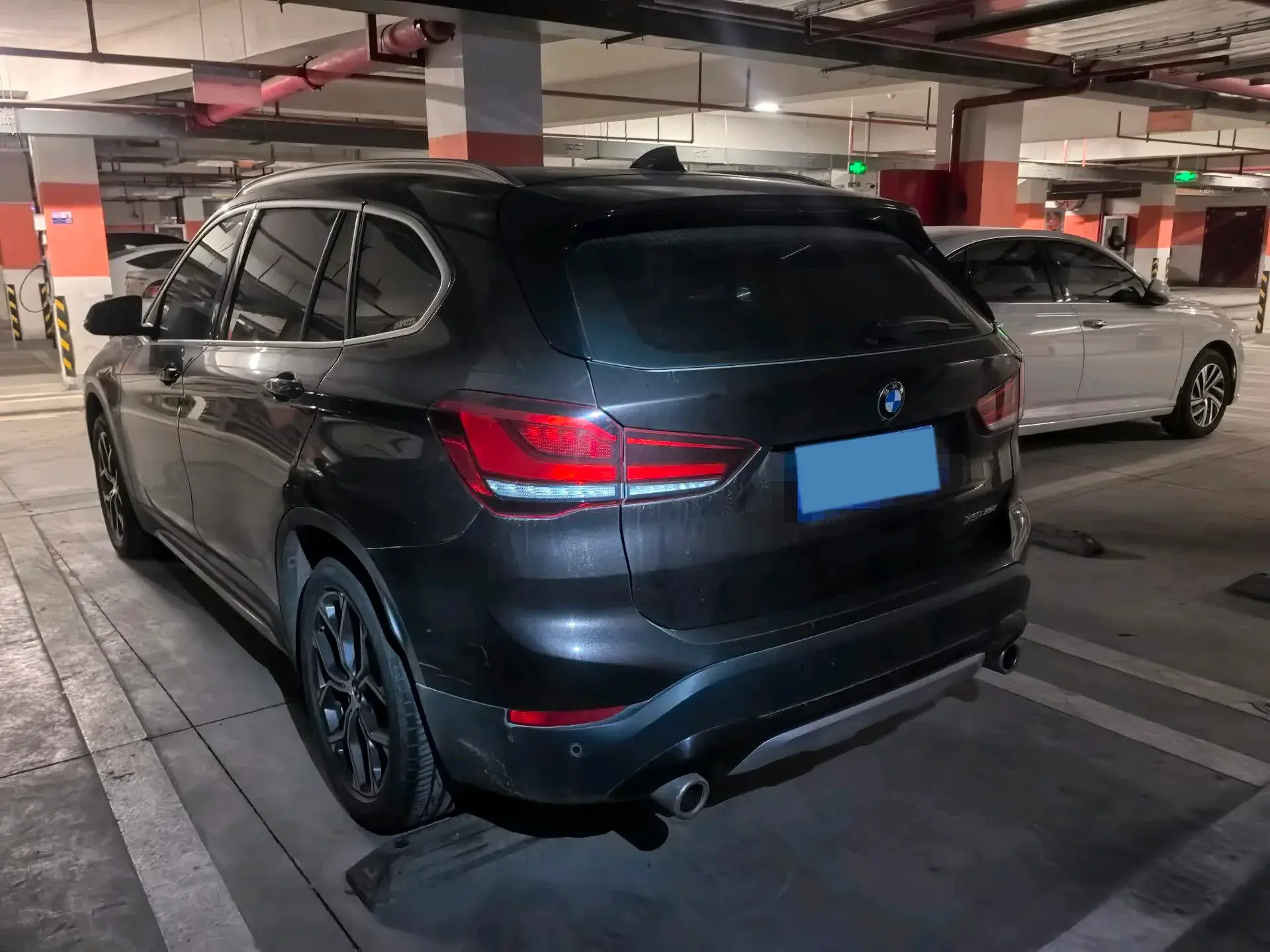 2020 BMW X1 thumbnail 4