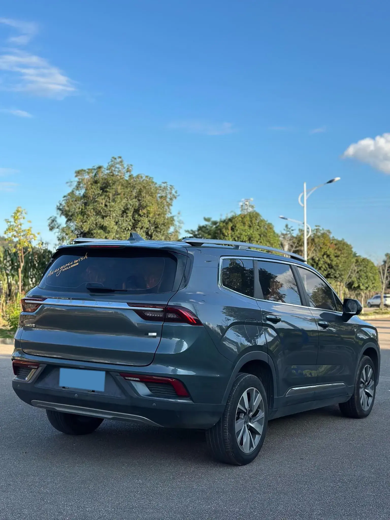 2020 GEELY OKAVANGO thumbnail 4