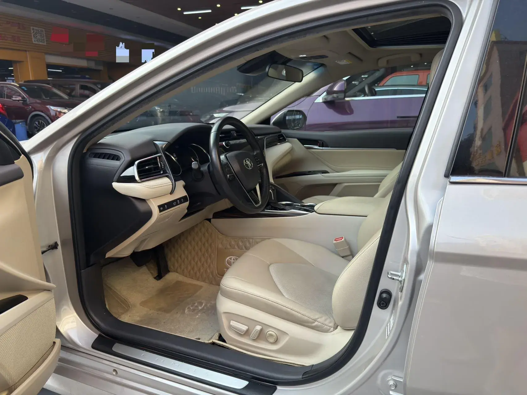 2019 TOYOTA CAMRY thumbnail 3