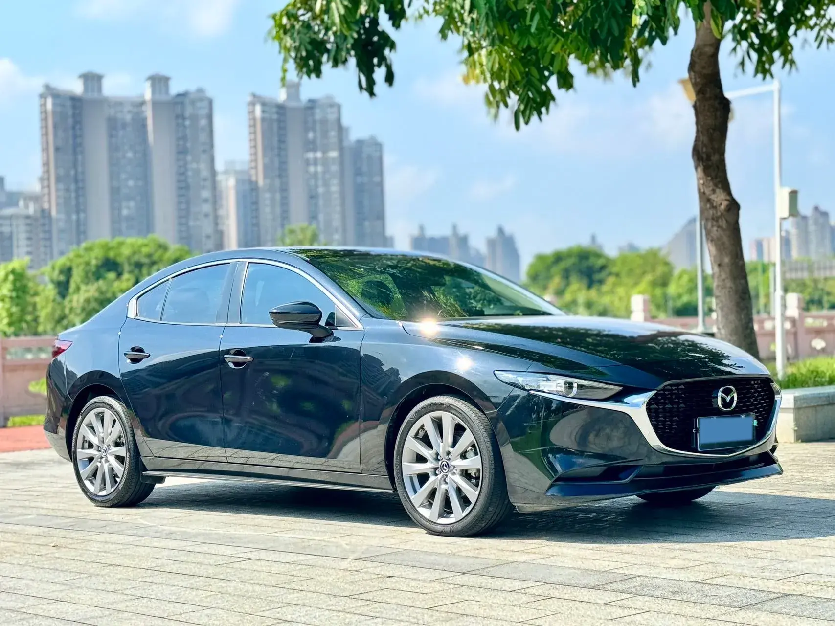 2020 MAZDA 3 thumbnail 3