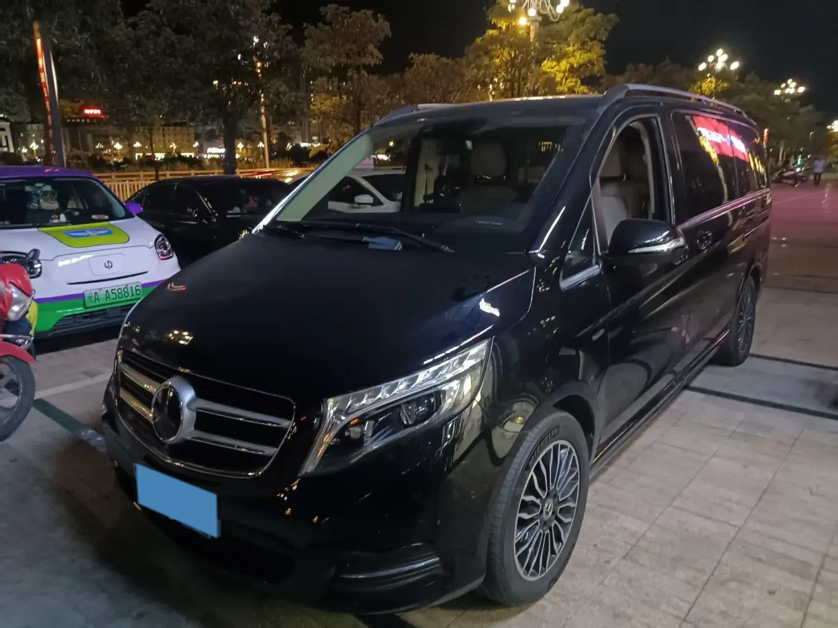 2018 MERCEDES-BENZ V view 1