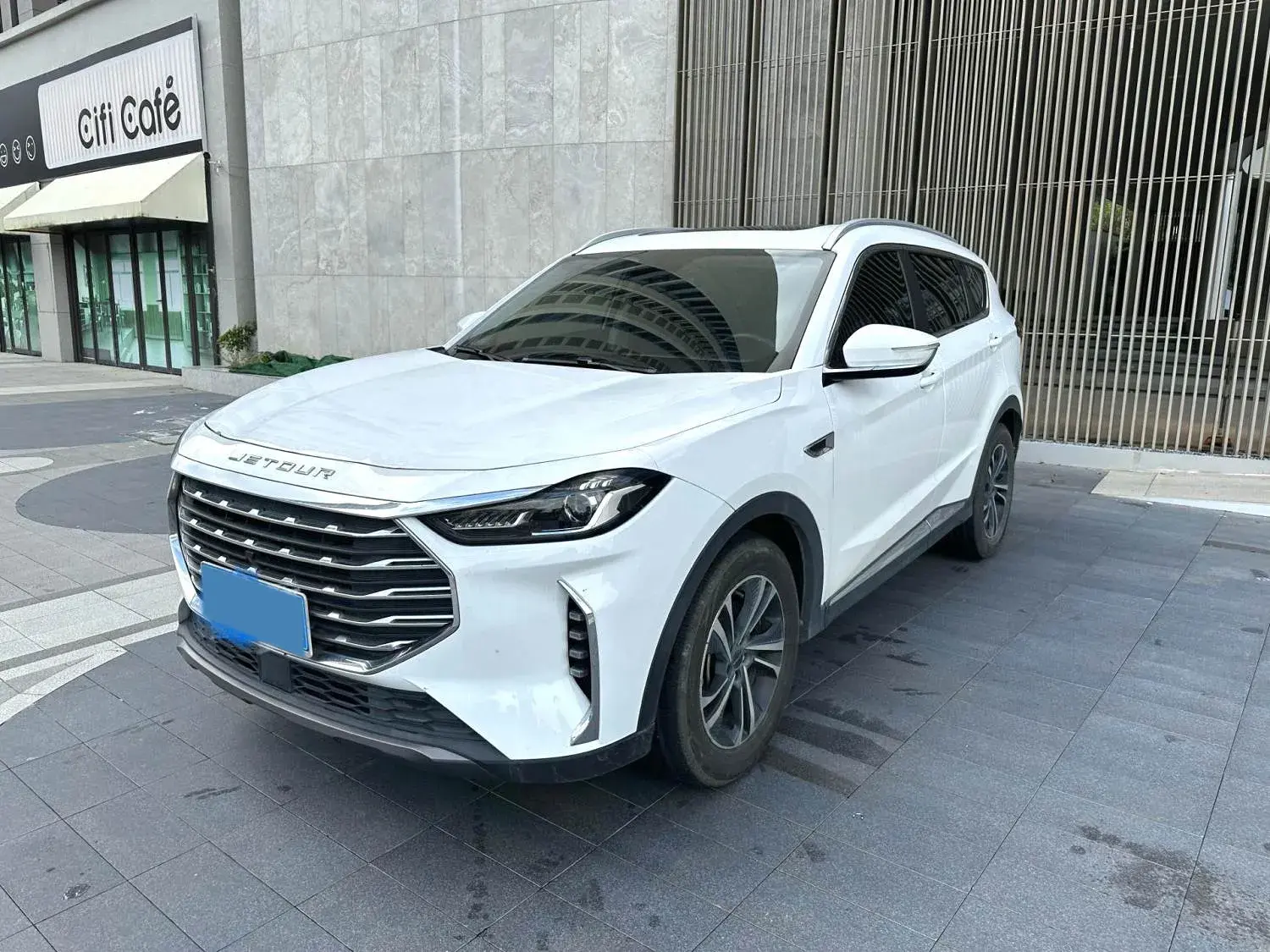 2021 JETOUR X70 view 1