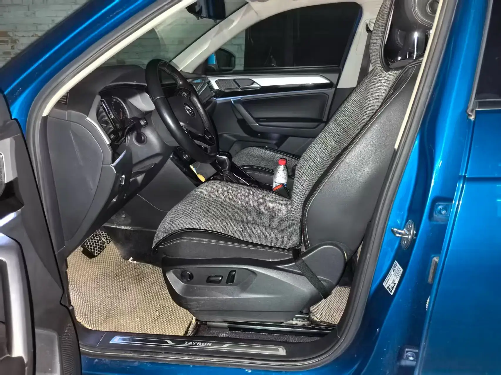 2019 VOLKSWAGEN TAYRON thumbnail 4