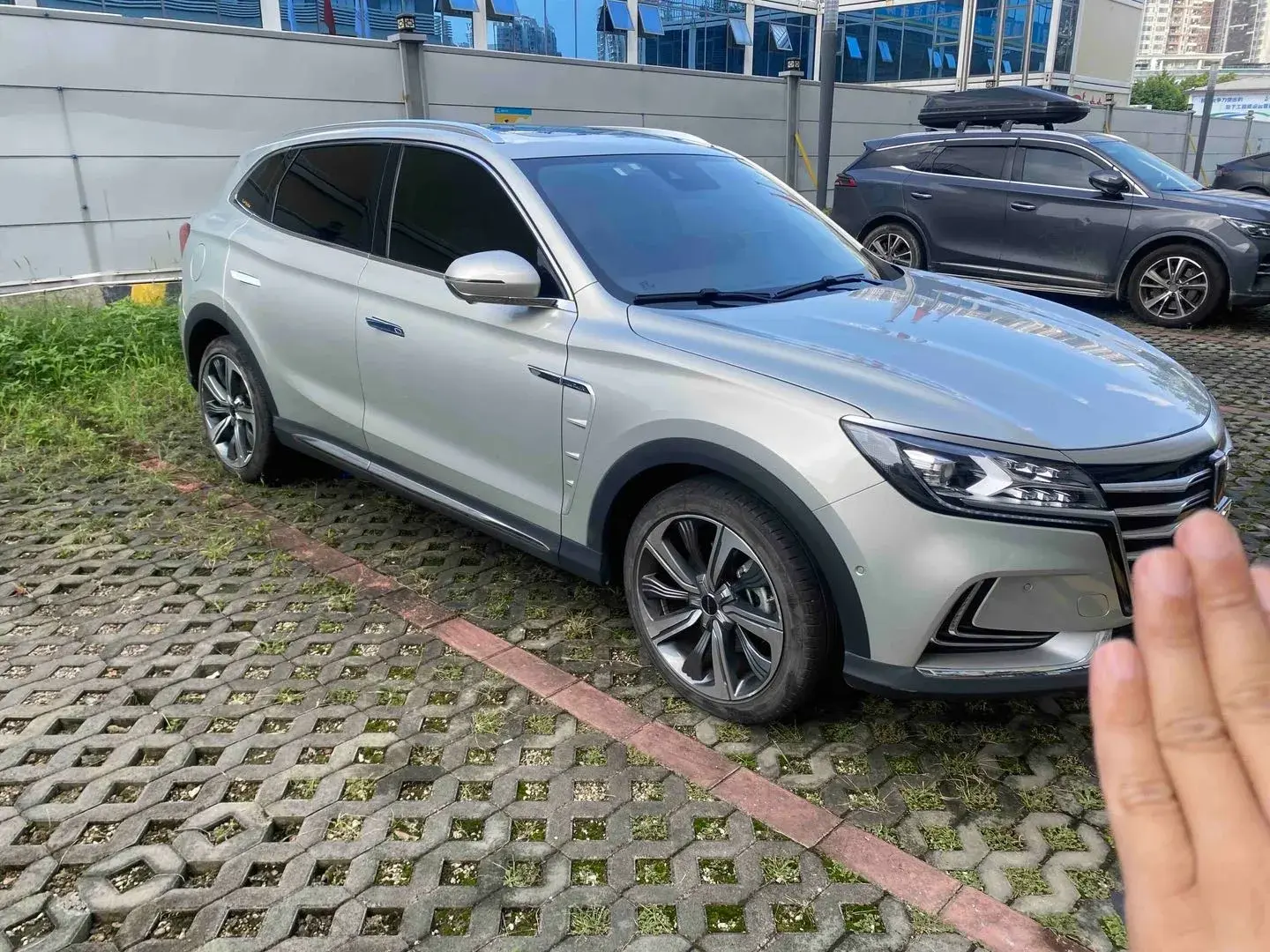 2018 ROEWE MARVEL thumbnail 3