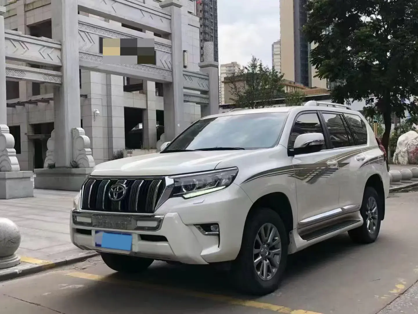 2019 TOYOTA LAND view 1