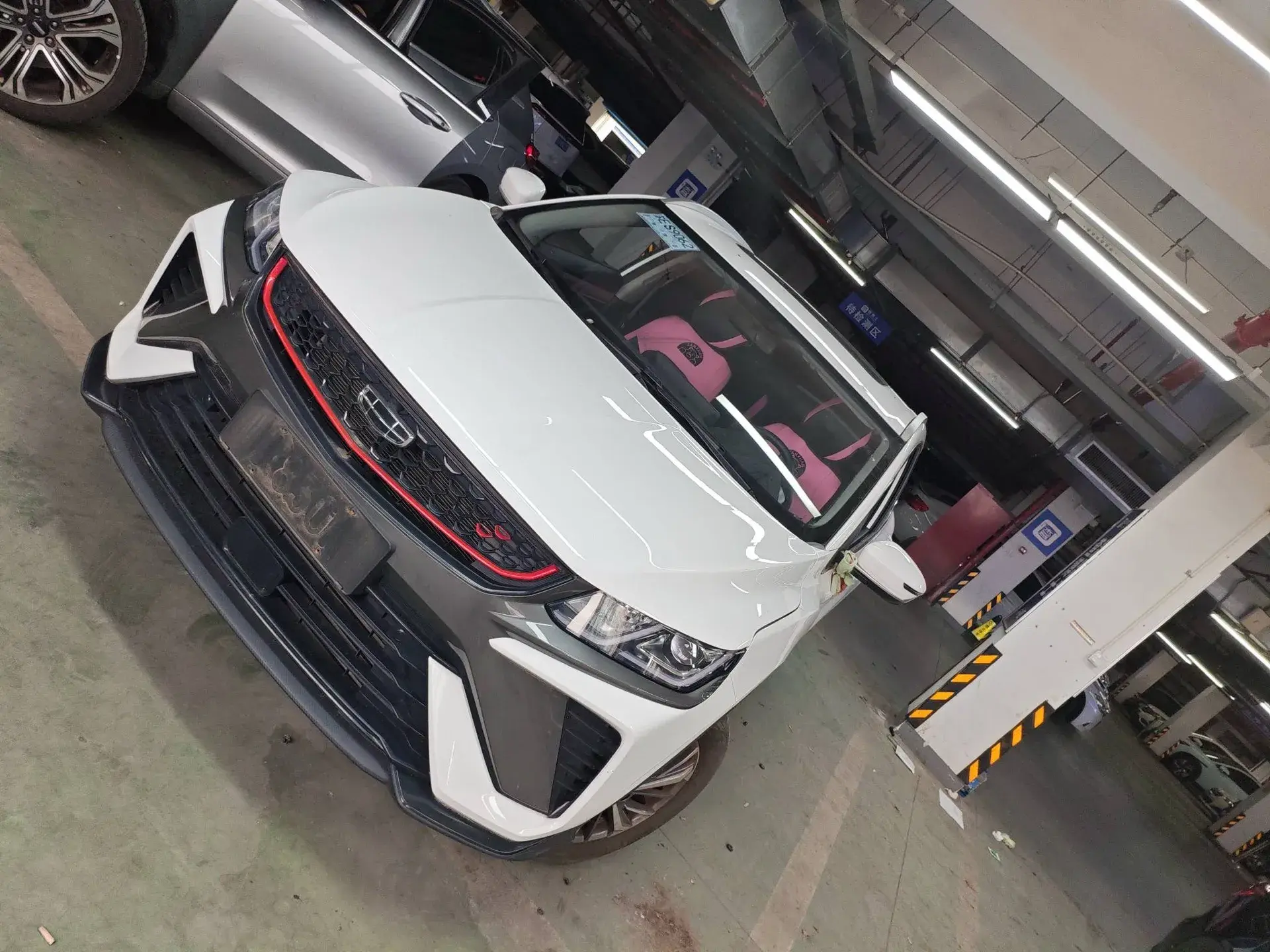 2021 GEELY COOLRAY view 1