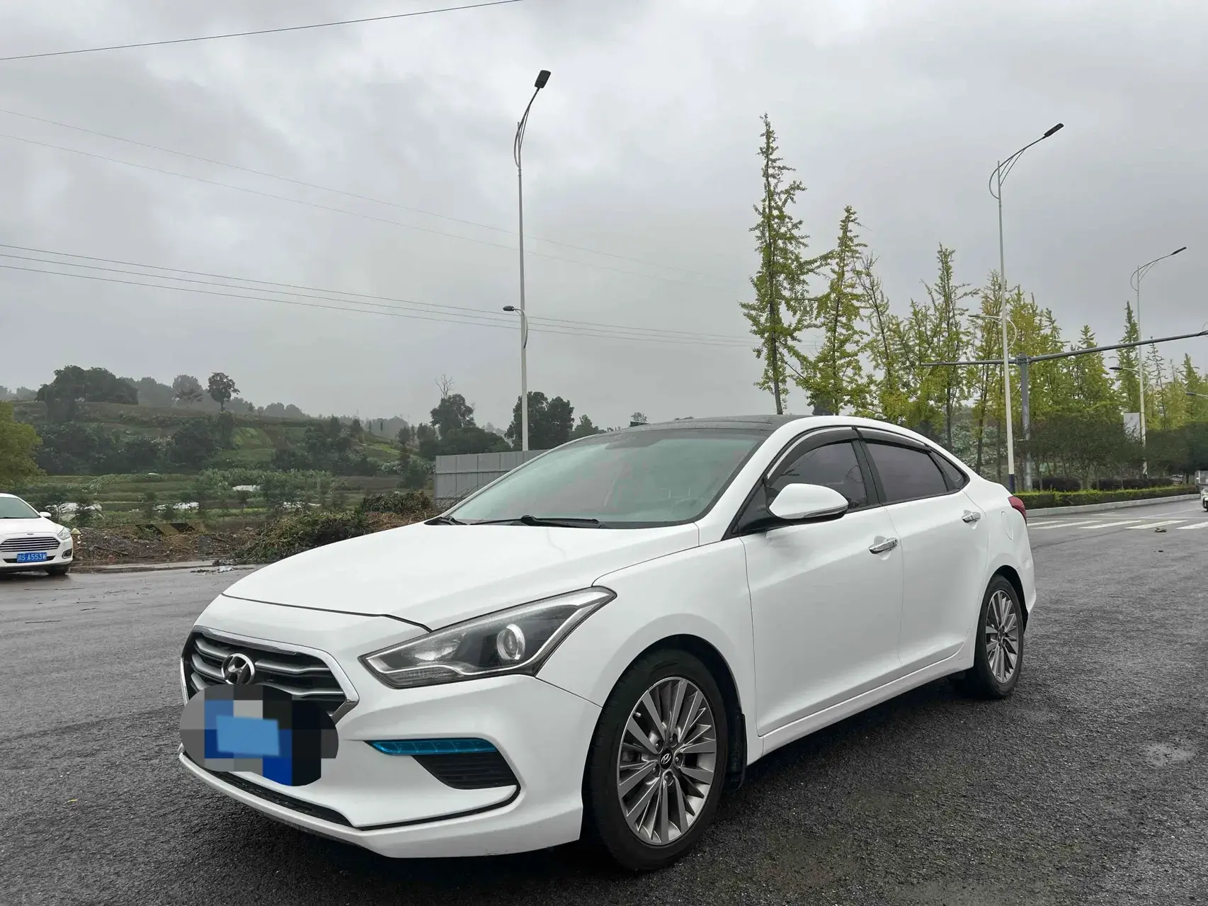 2017 HYUNDAI MISTRA view 1