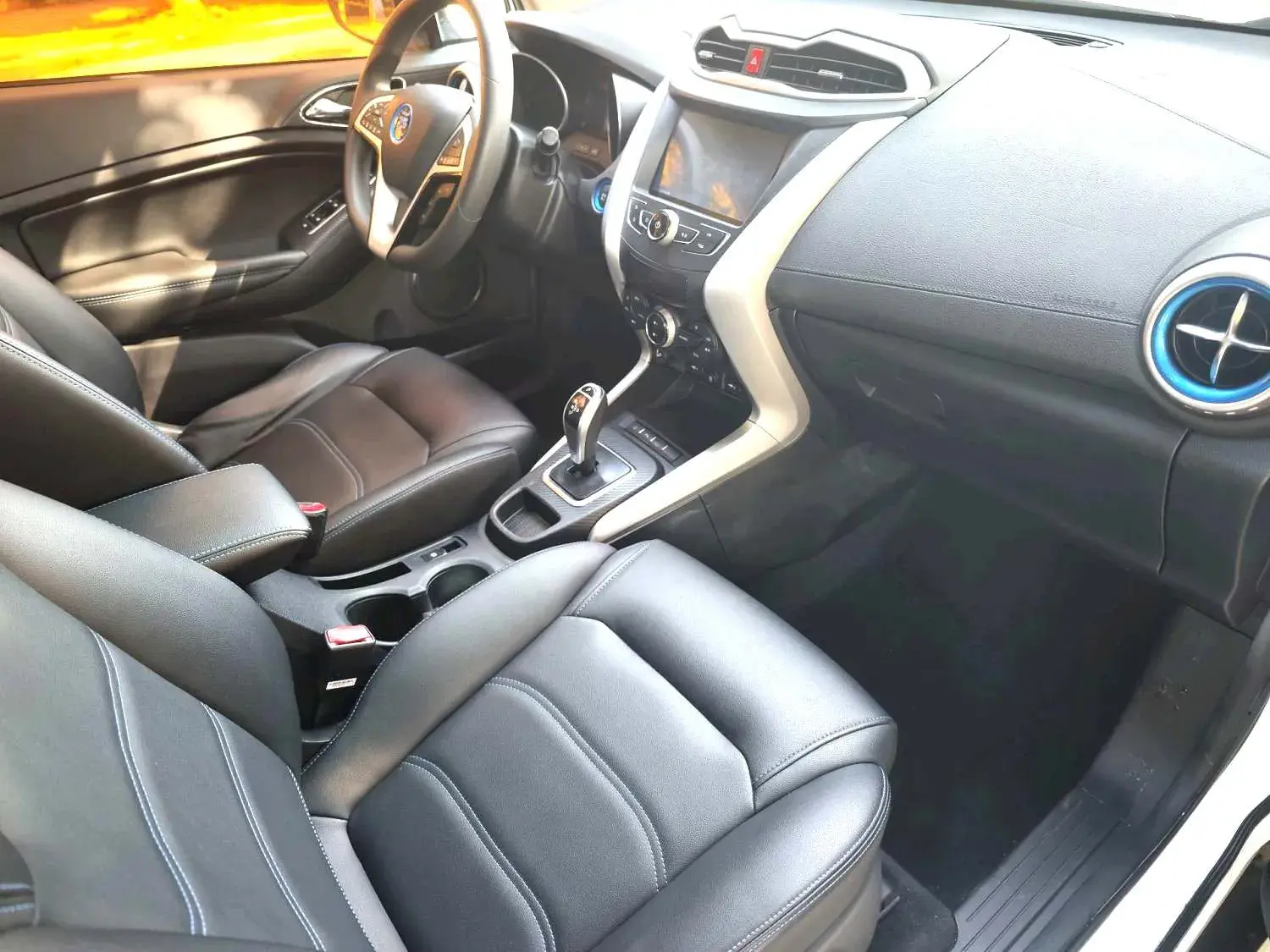 2018 BYD YUAN thumbnail 4