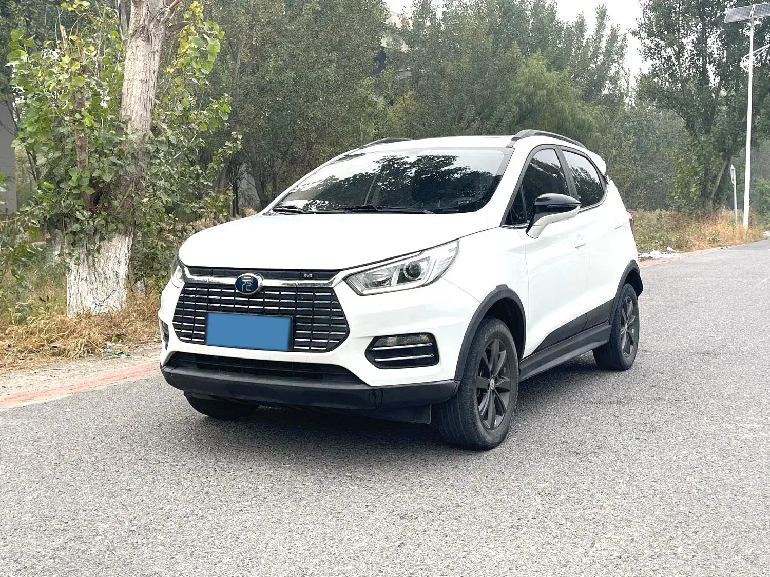 2018 BYD YUAN view 1