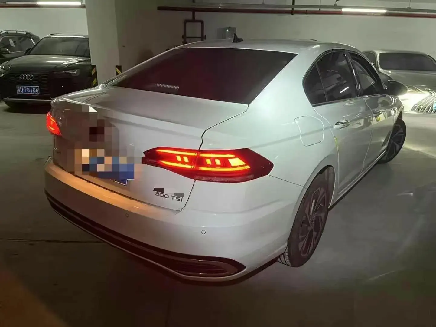 2023 VOLKSWAGEN BORA thumbnail 4